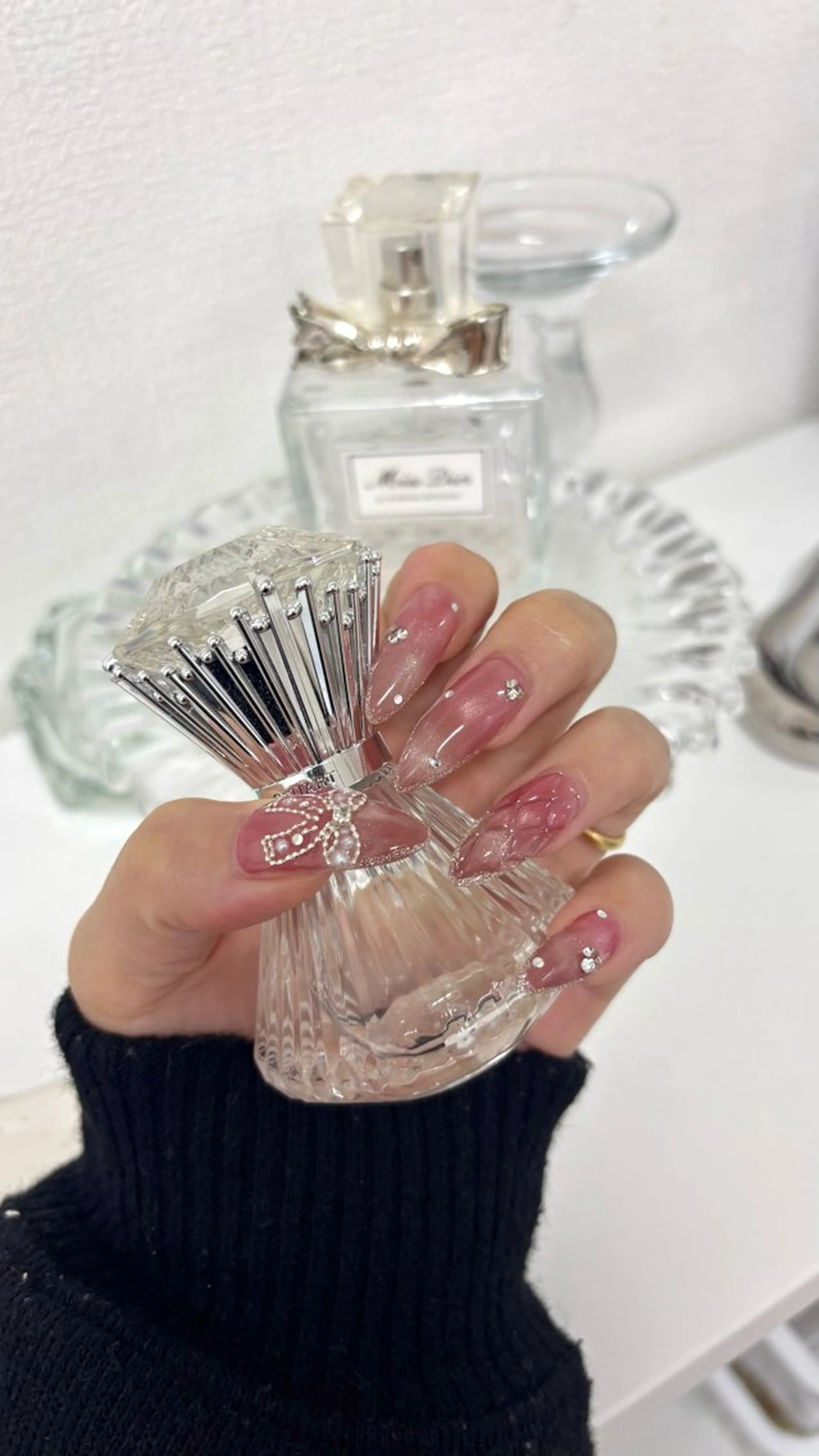 ネイル Sii nail 🤍SAKIのネイルデザイン
