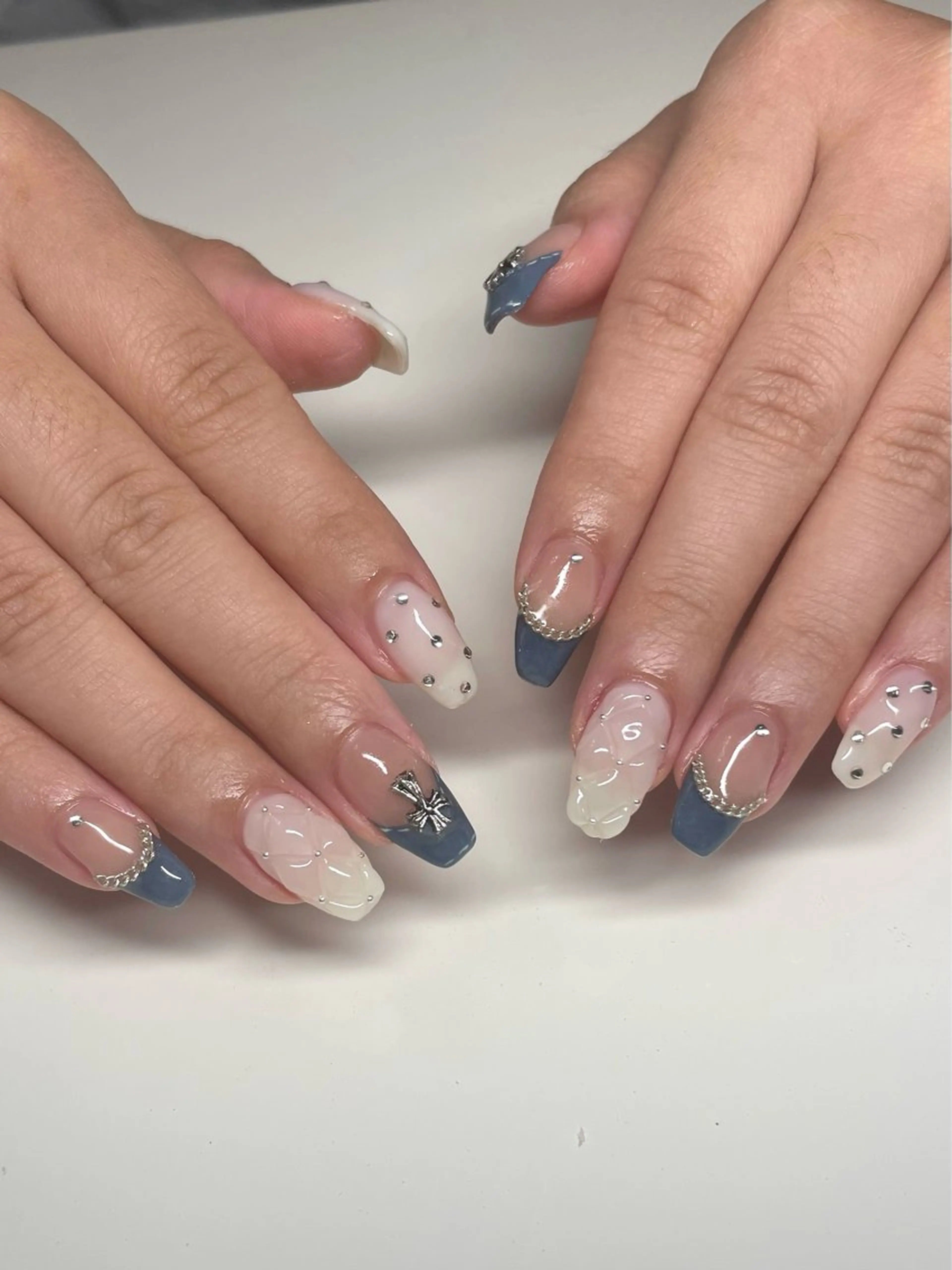 ネイル ハンドネイル yu miのネイルデザイン