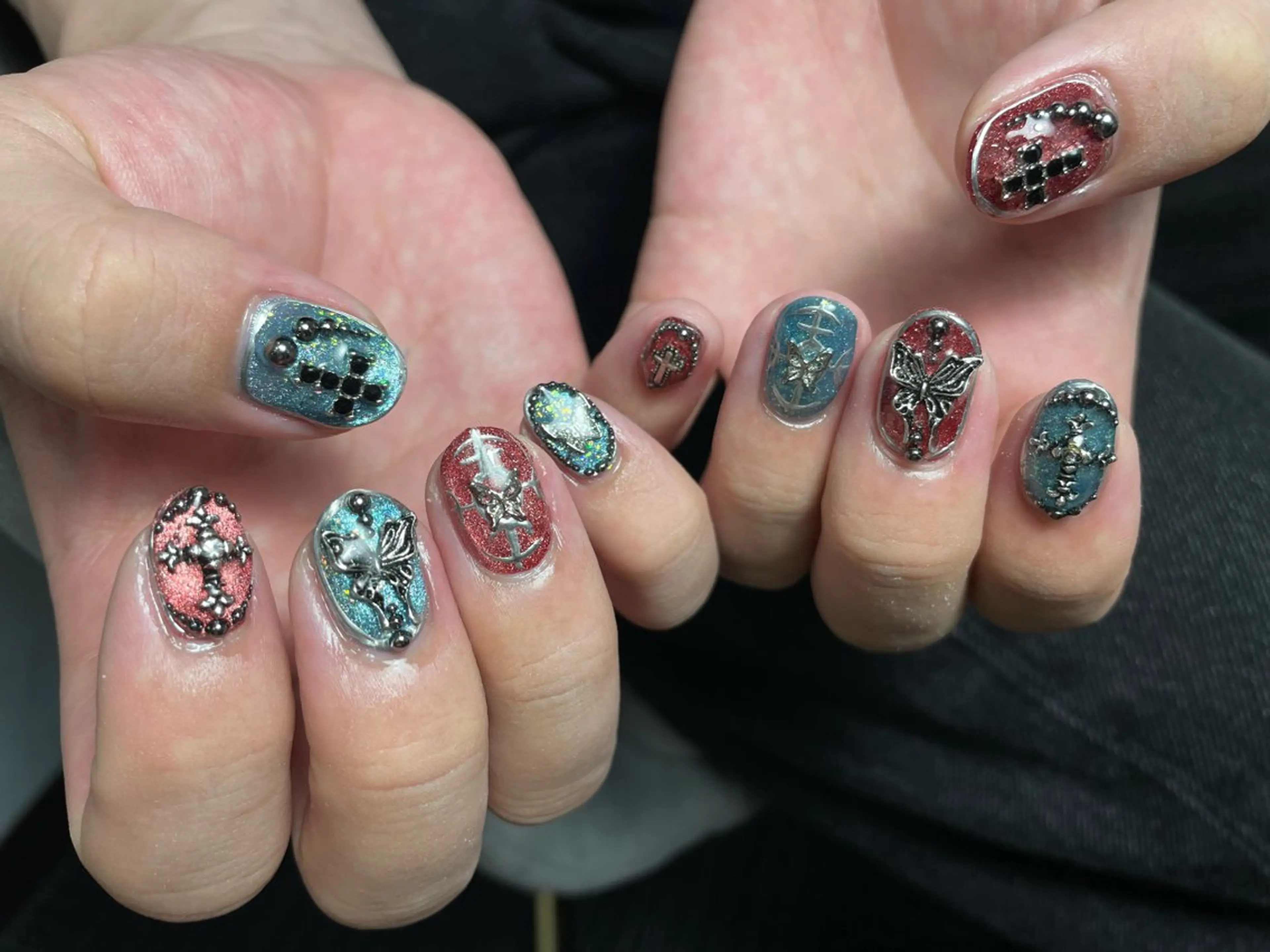 ネイル オーロラネイル 長さ出し フレンチネイル ジェルネイル ガラスフレンチ ハンドネイル Rela・S NAILのネイルデザイン