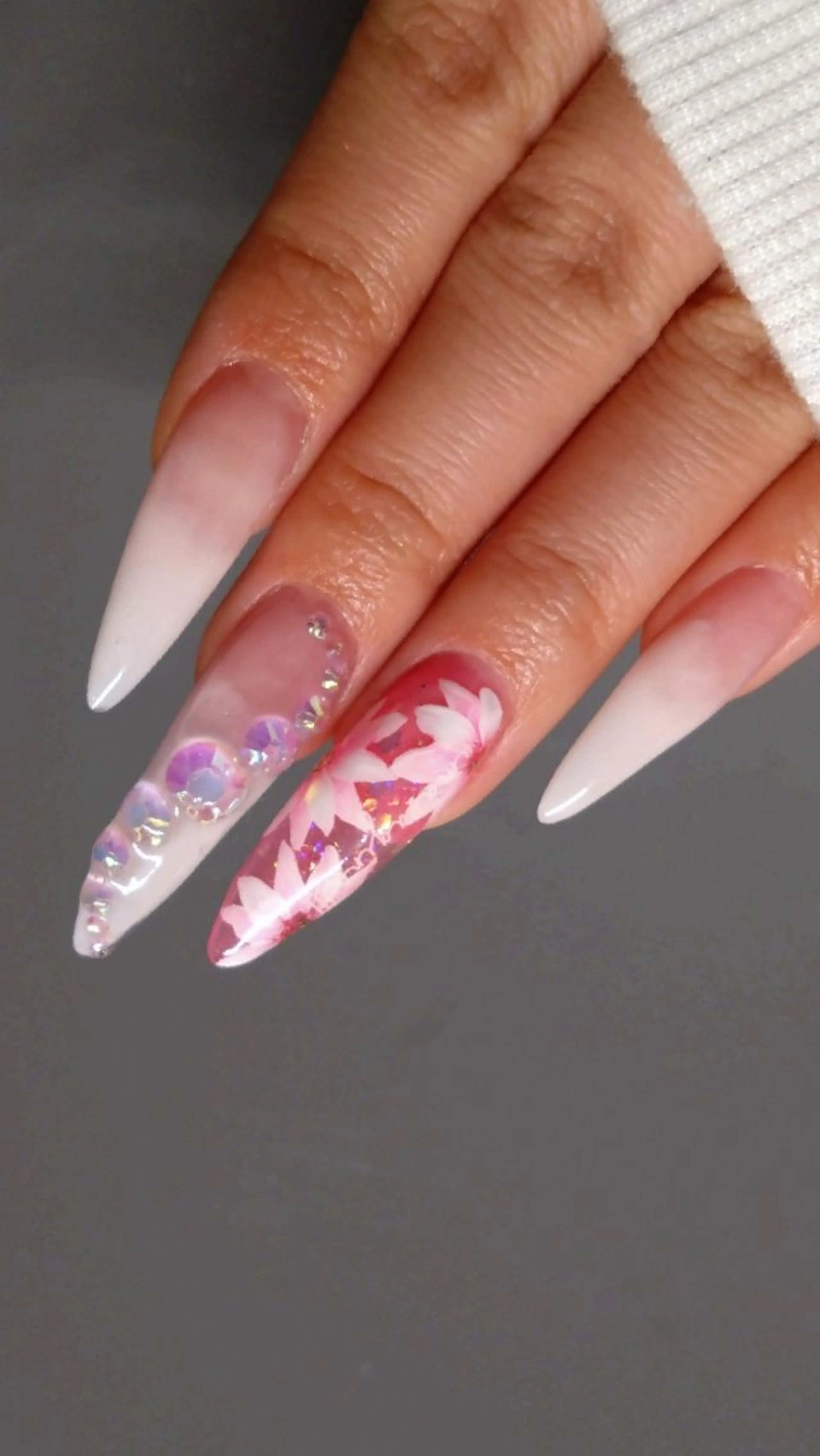 ネイル 大島 七海のネイルデザイン