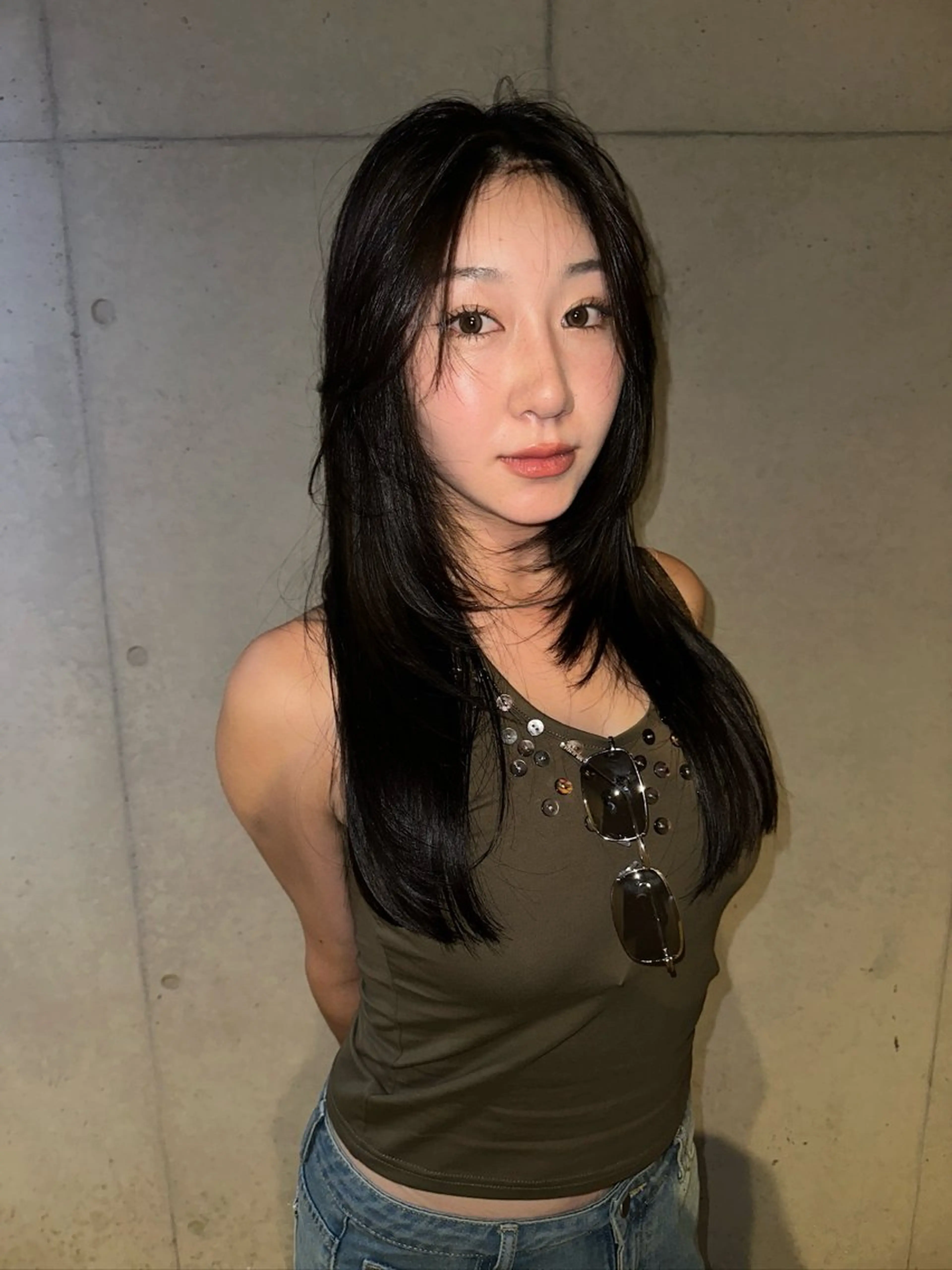 ロング カラー 顔まわりレイヤー ハッシュカット レイヤーカット カット ヘアカラー 似合わせウルフ/ レイヤー/山本祐輔のヘアスタイル