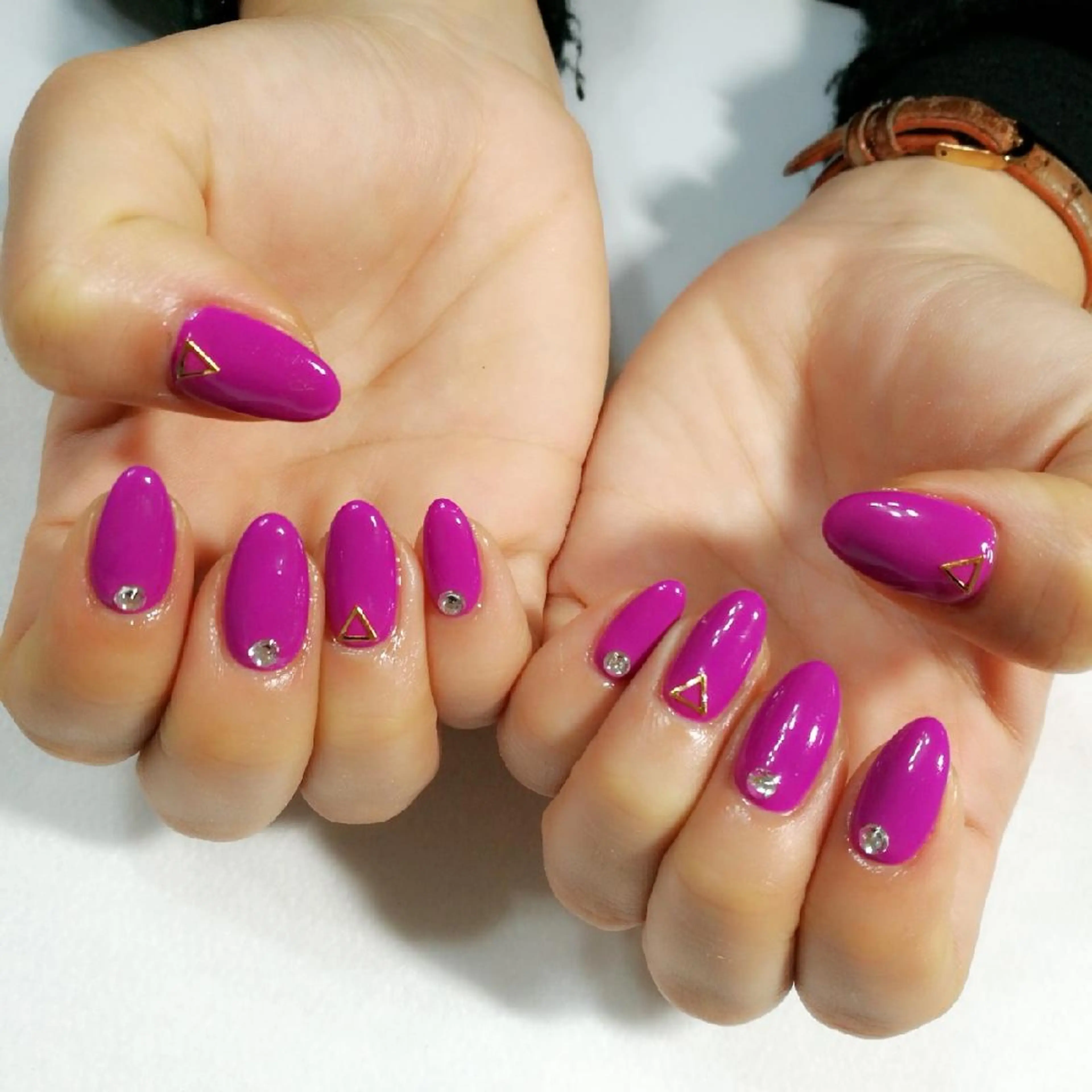 ネイル VIOLUS 関目のネイルデザイン