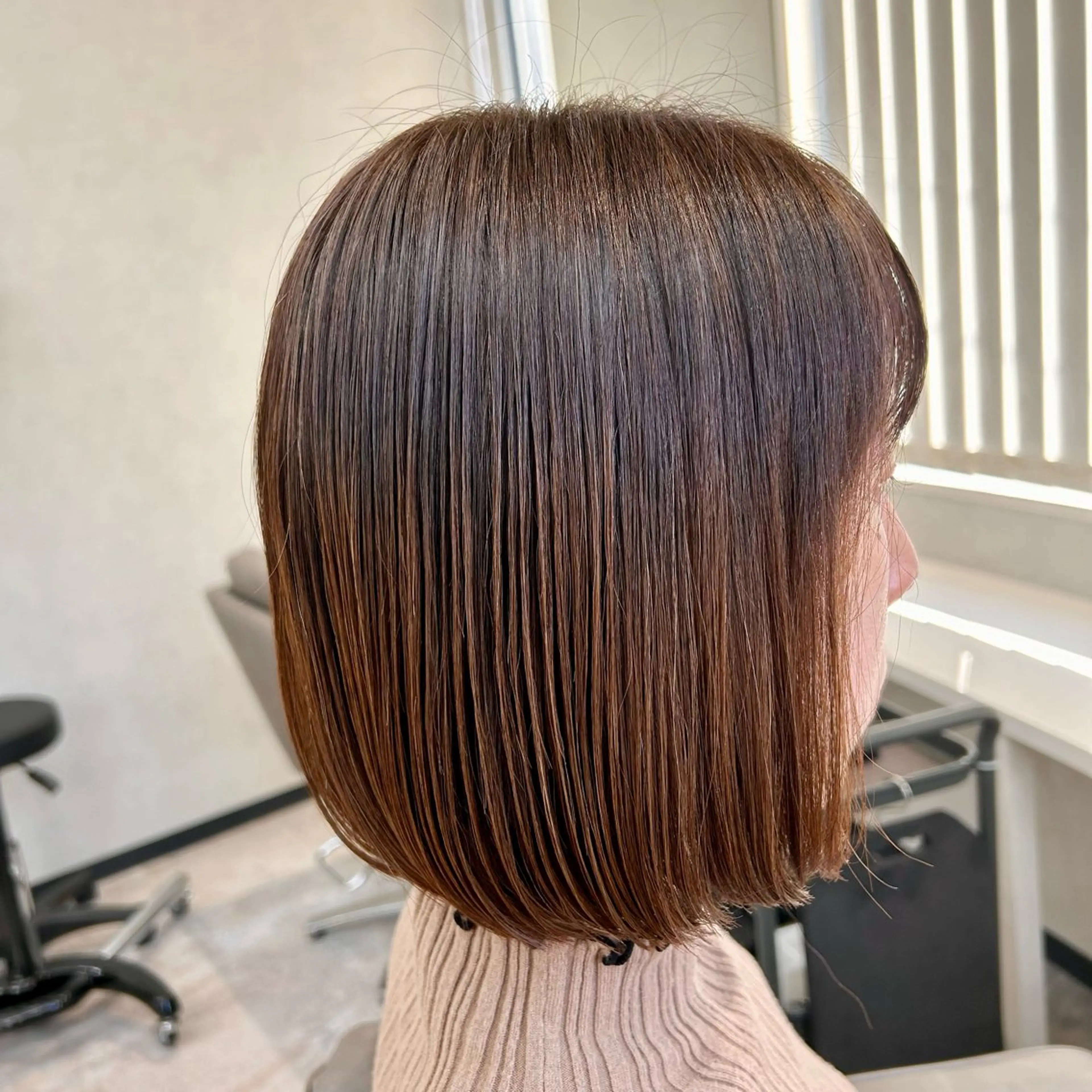ショート ボブ カット 荻野 晴香のヘアスタイル