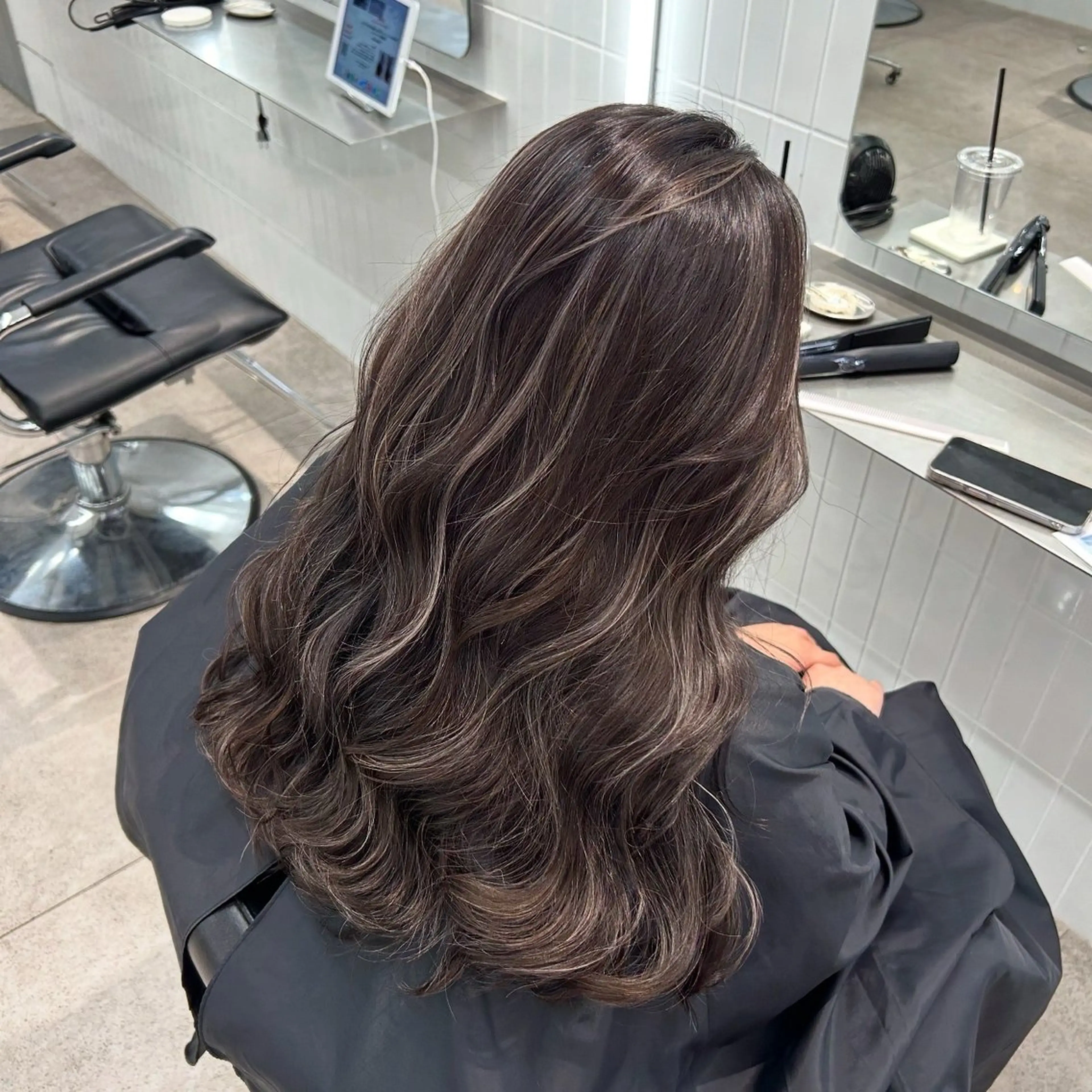 ロング ✨レイヤーカット 海外ヘア/原宿✨のヘアスタイル