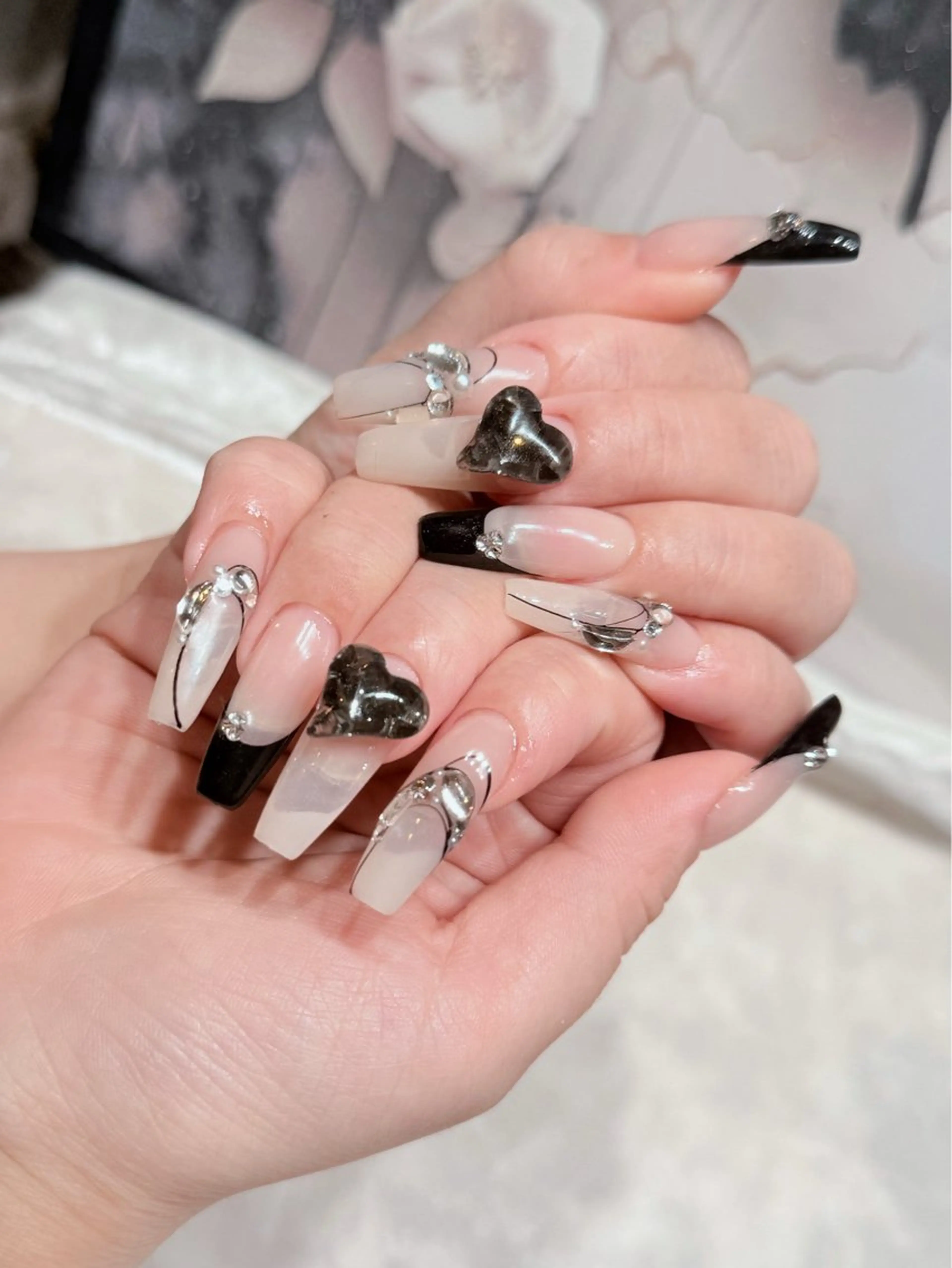 ネイル アートネイル フットネイル ジェルネイル ハート キラキラネイル babarla Nailのネイルデザイン