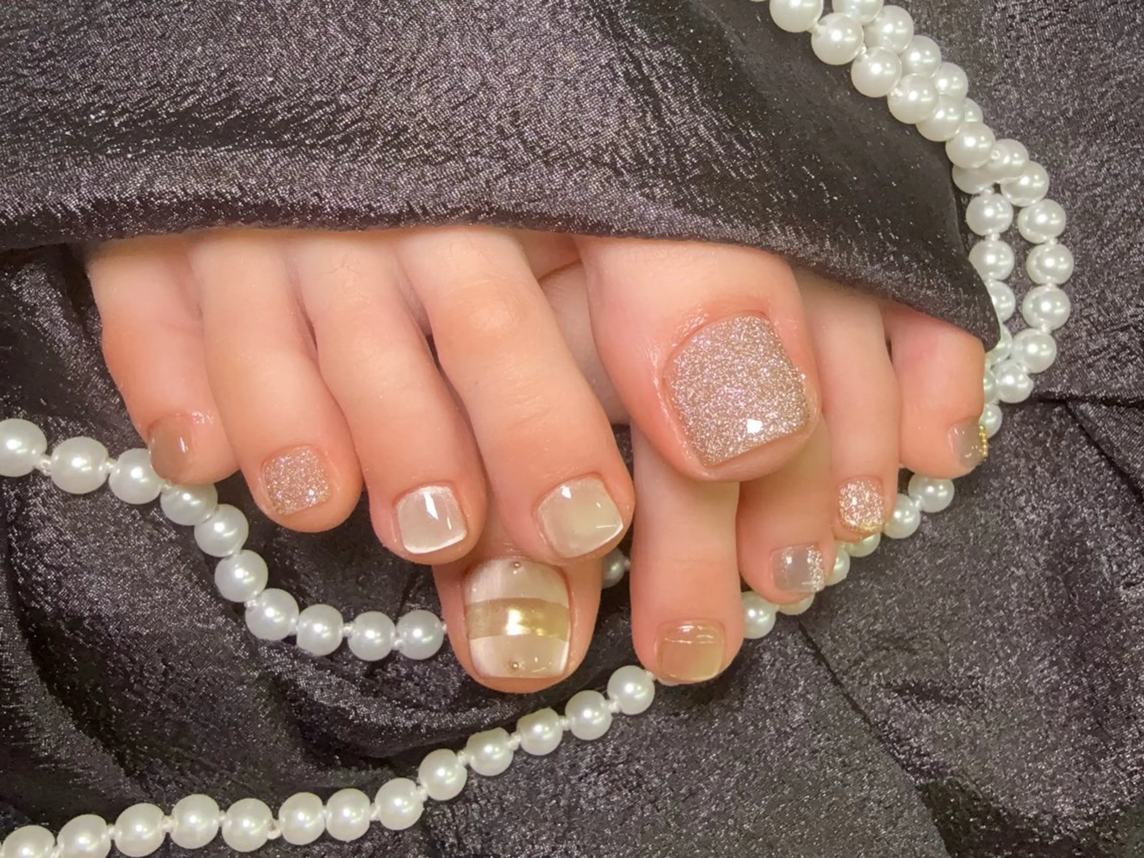ネイル フットネイル Rose nail💅のネイルデザイン