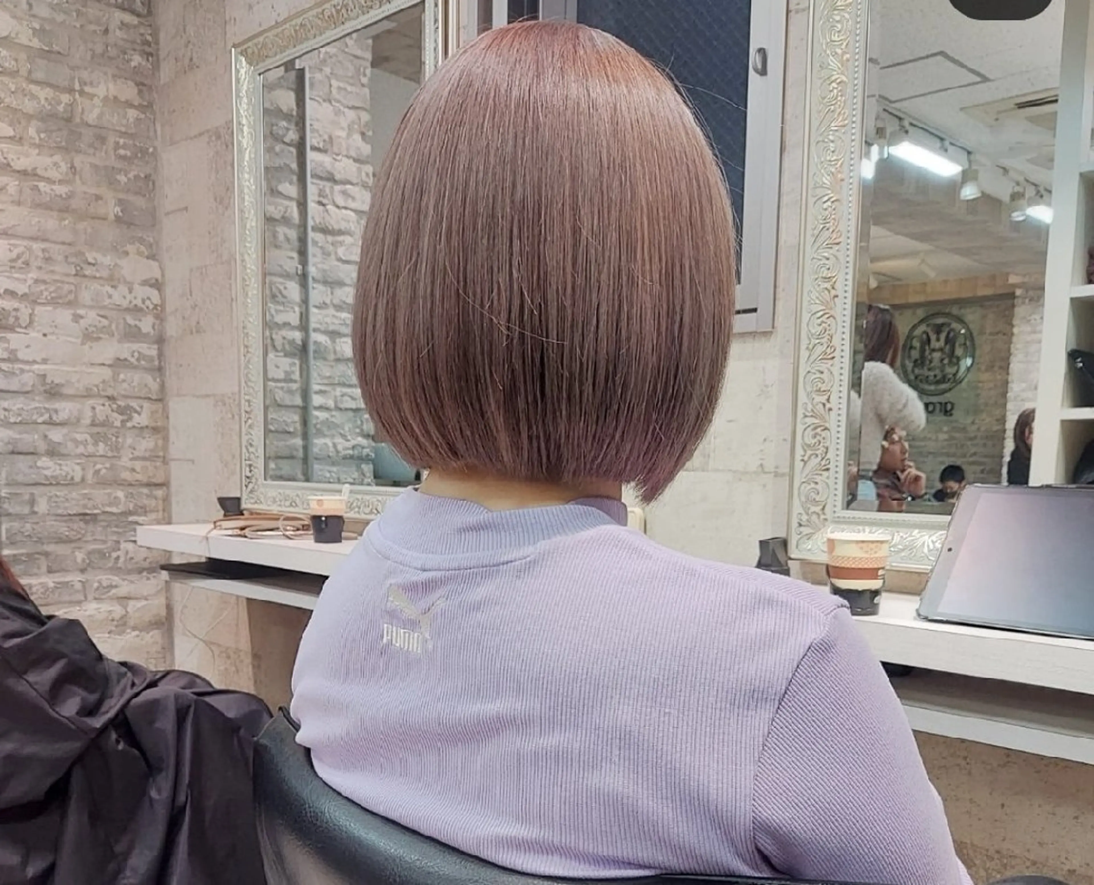 ミディアム カラー ベージュカラー ミルクティーベージュ ヘアカラー トリートメント ブリーチ・ハイトーン 特化🎉内山のヘアスタイル