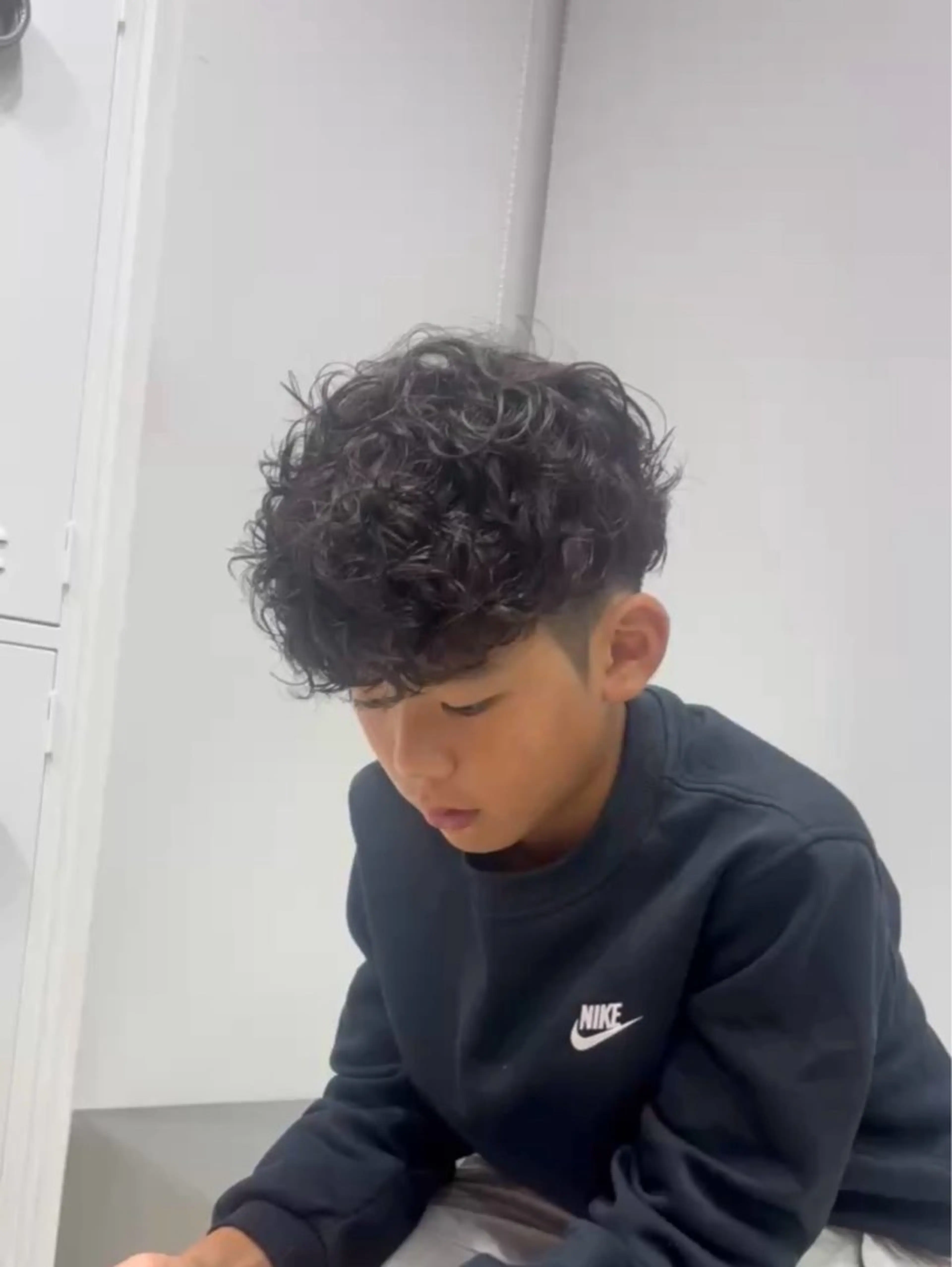 パーマ メンズ キッズ スペインカール カット パーマ 夏果⭐︎fifth 天神 海外風パーマのヘアスタイル