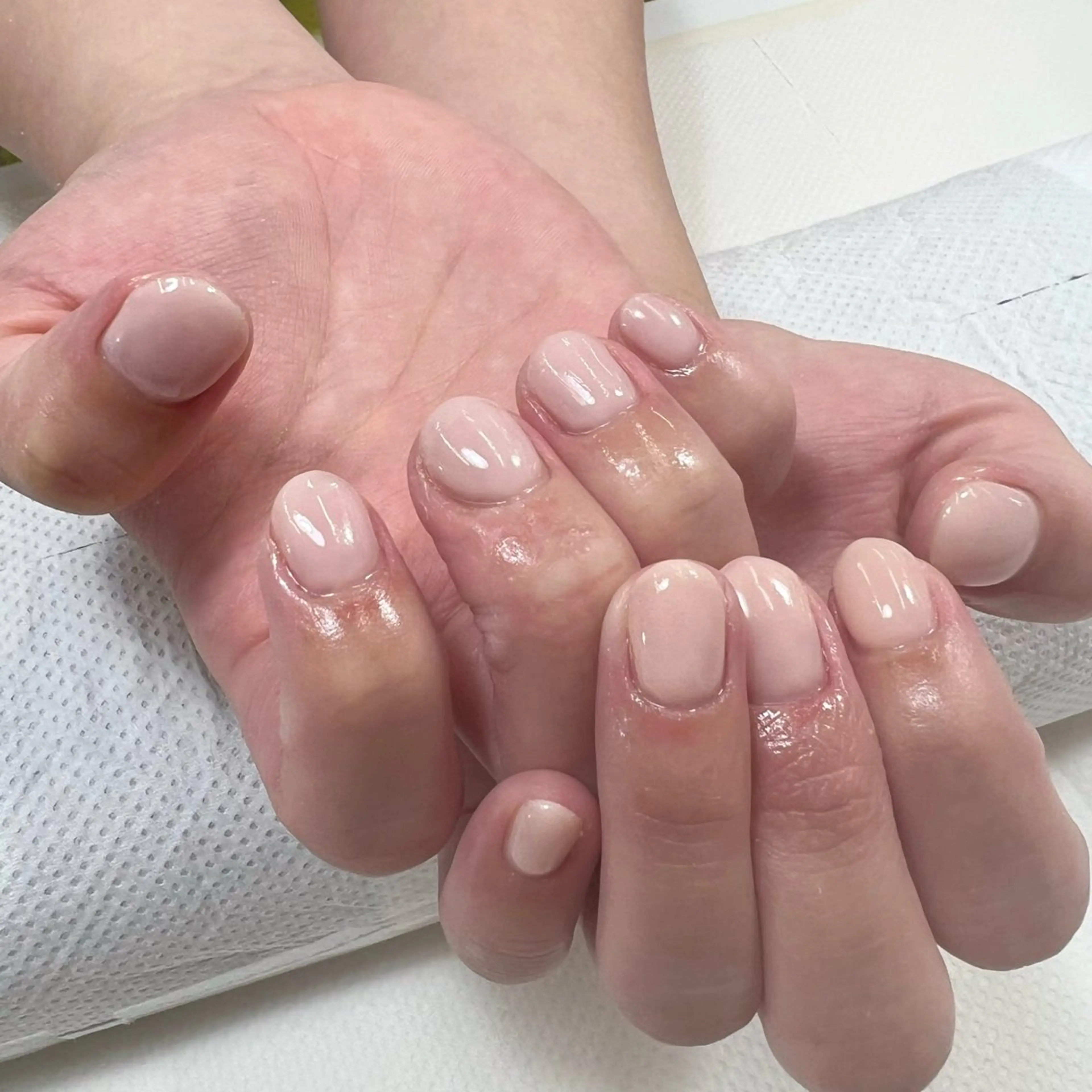 ネイル ワンカラーネイル ピンク ハンドネイル Nishimura Amiのネイルデザイン