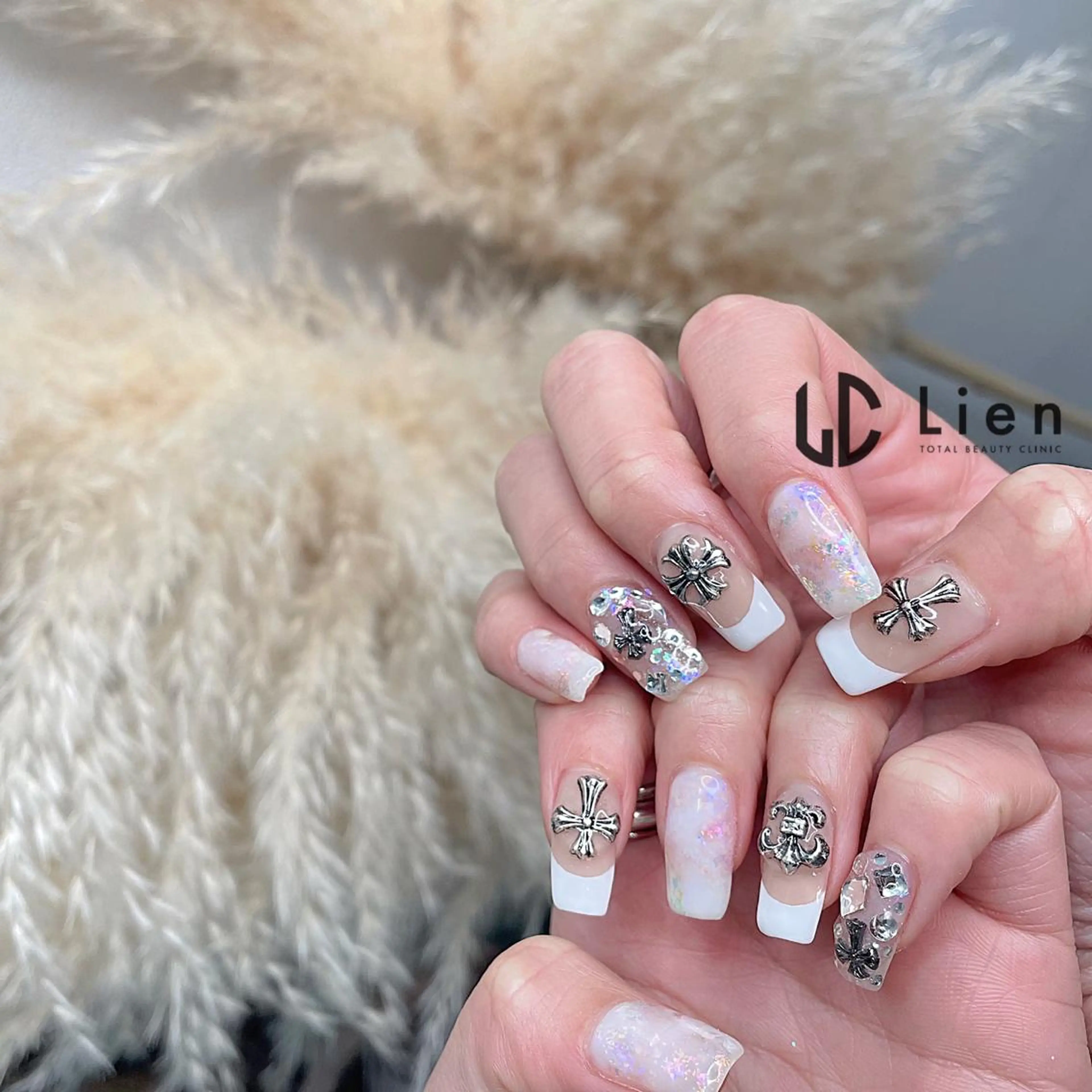 ネイル 山田 真里のネイルデザイン