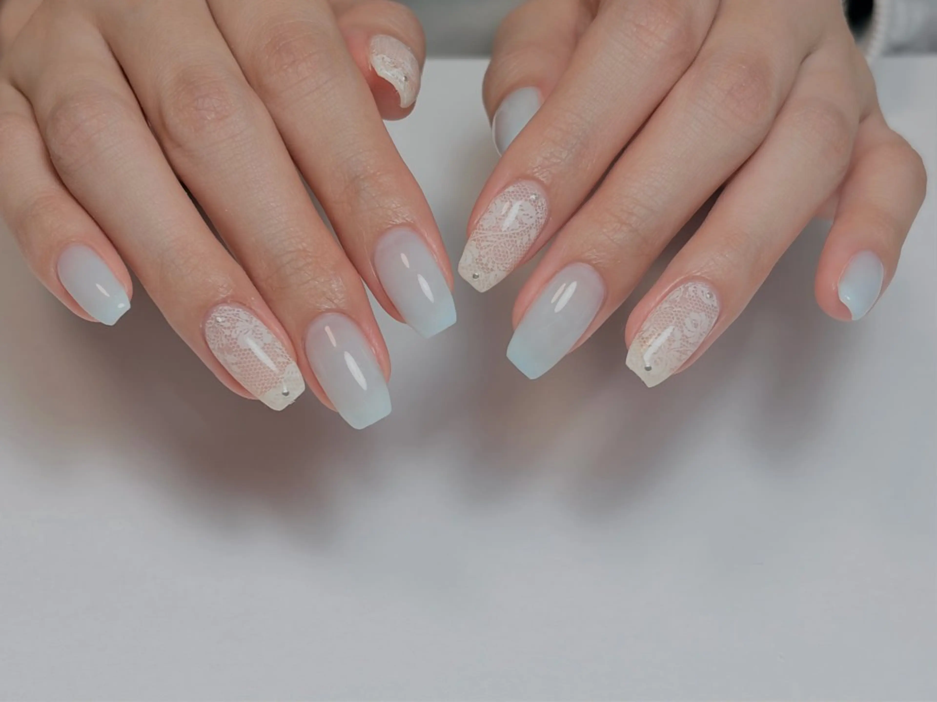 ネイル ブルー クリアネイル レース ハンドネイル nayu nailのネイルデザイン