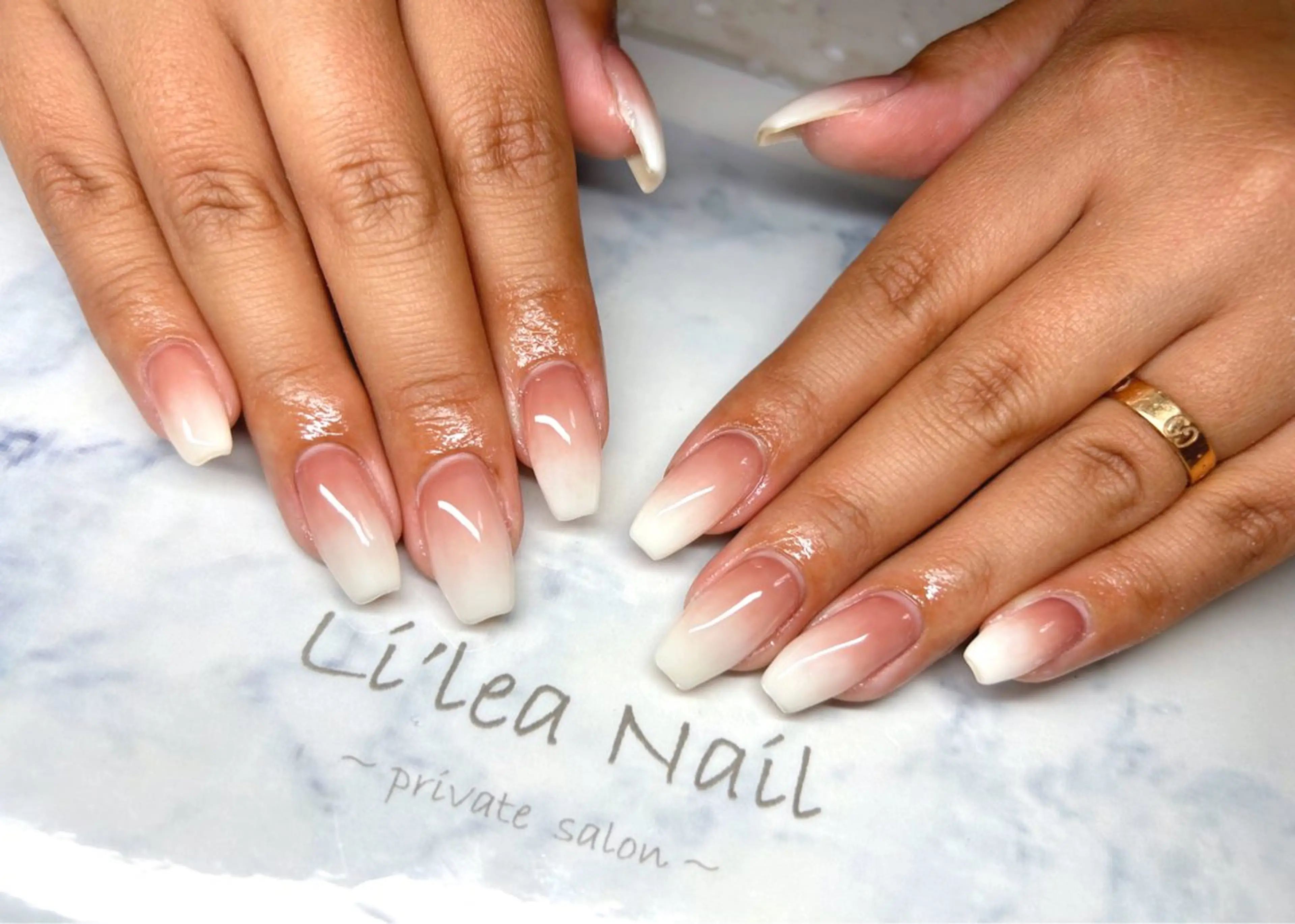 ネイル ハンドネイル Li'leaNail AINAのネイルデザイン