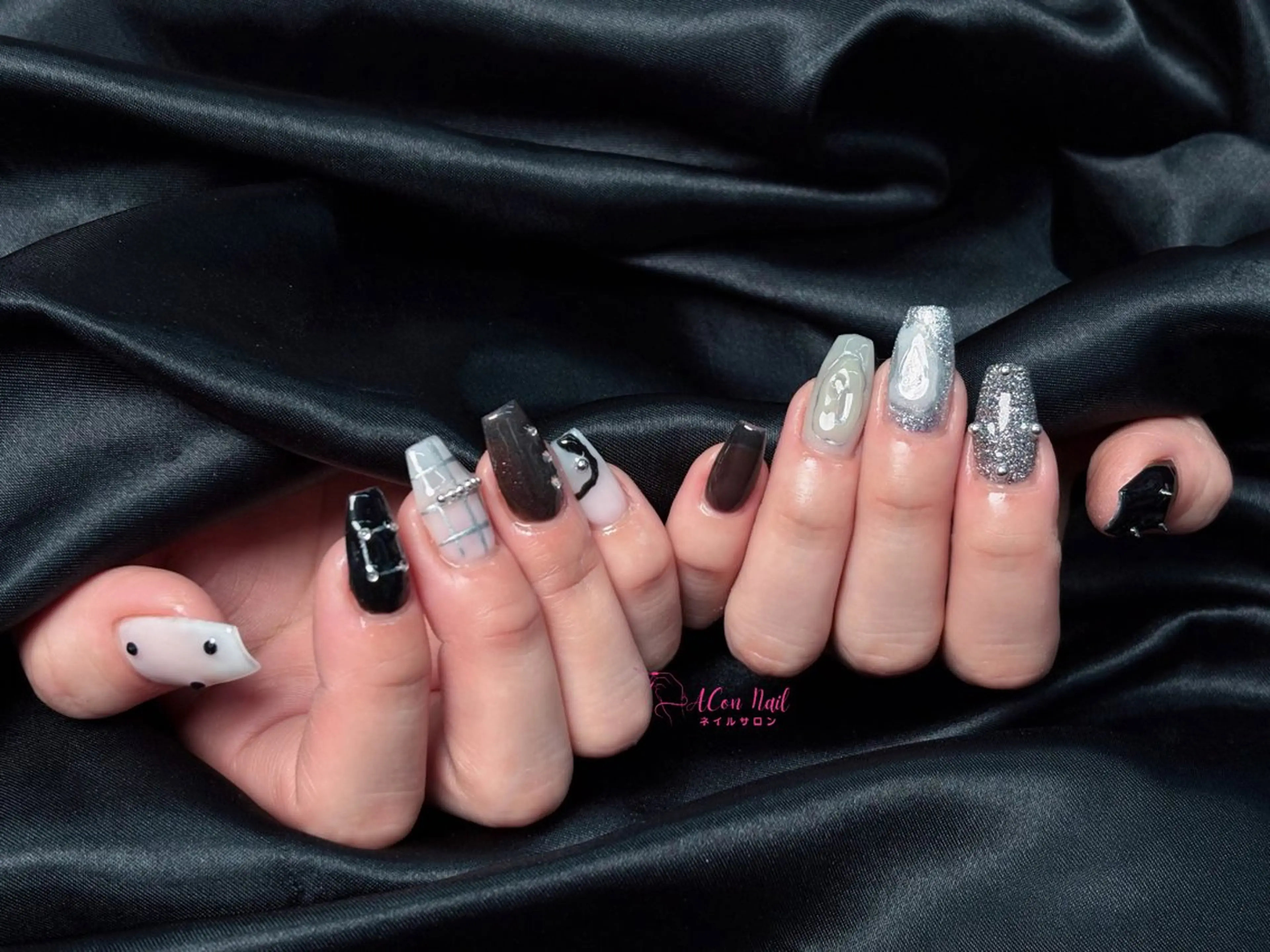 ネイル 桜ネイル 長さ出し フラワーネイル フレンチネイル ジェルネイル ハンドネイル AConNailSalon所属・ACon NailSalonのネイルデザイン