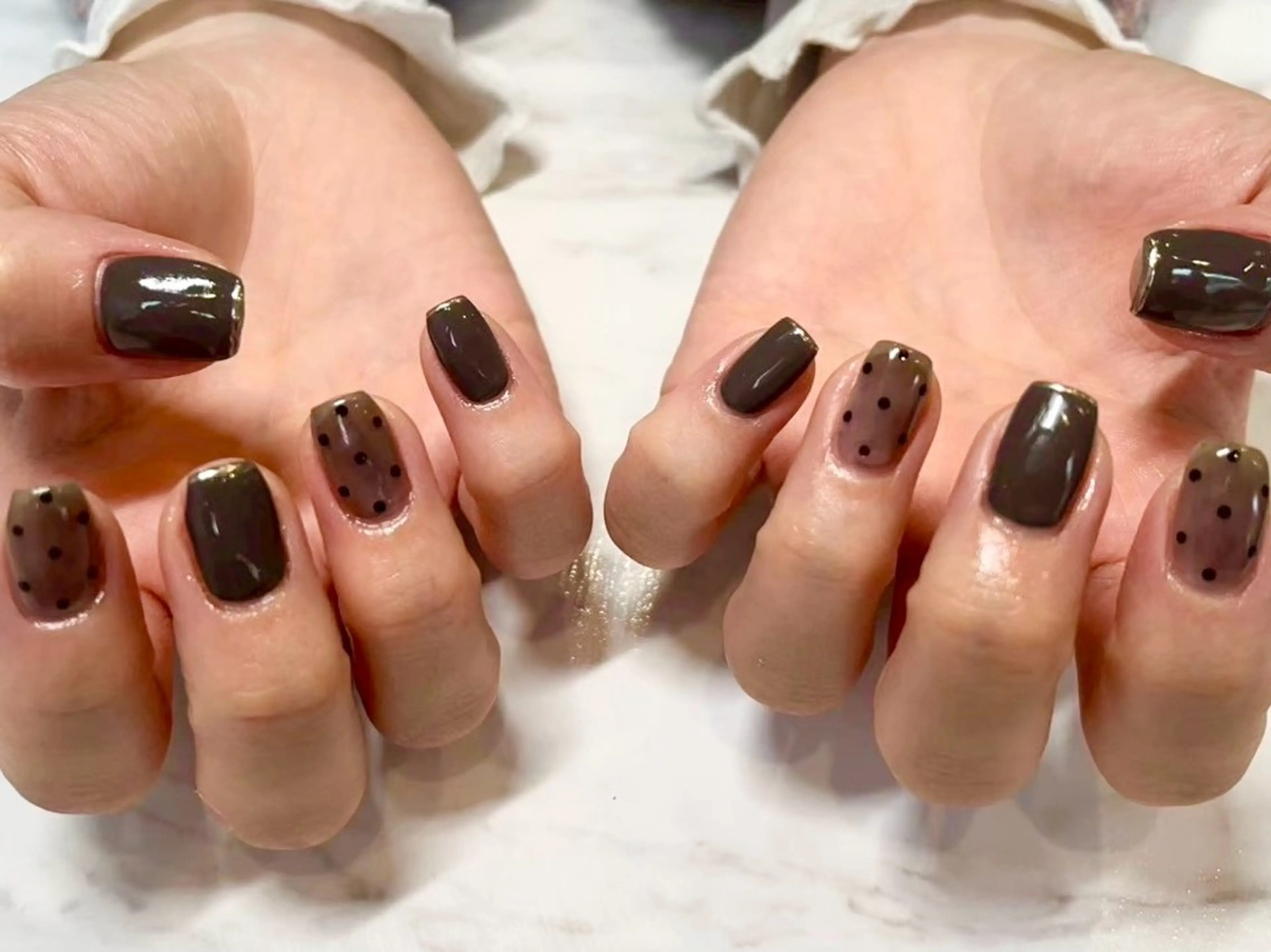 ネイル クリアネイル ドット 🫧ちゅるん/韓国 Ayano𓈒🎀のネイルデザイン