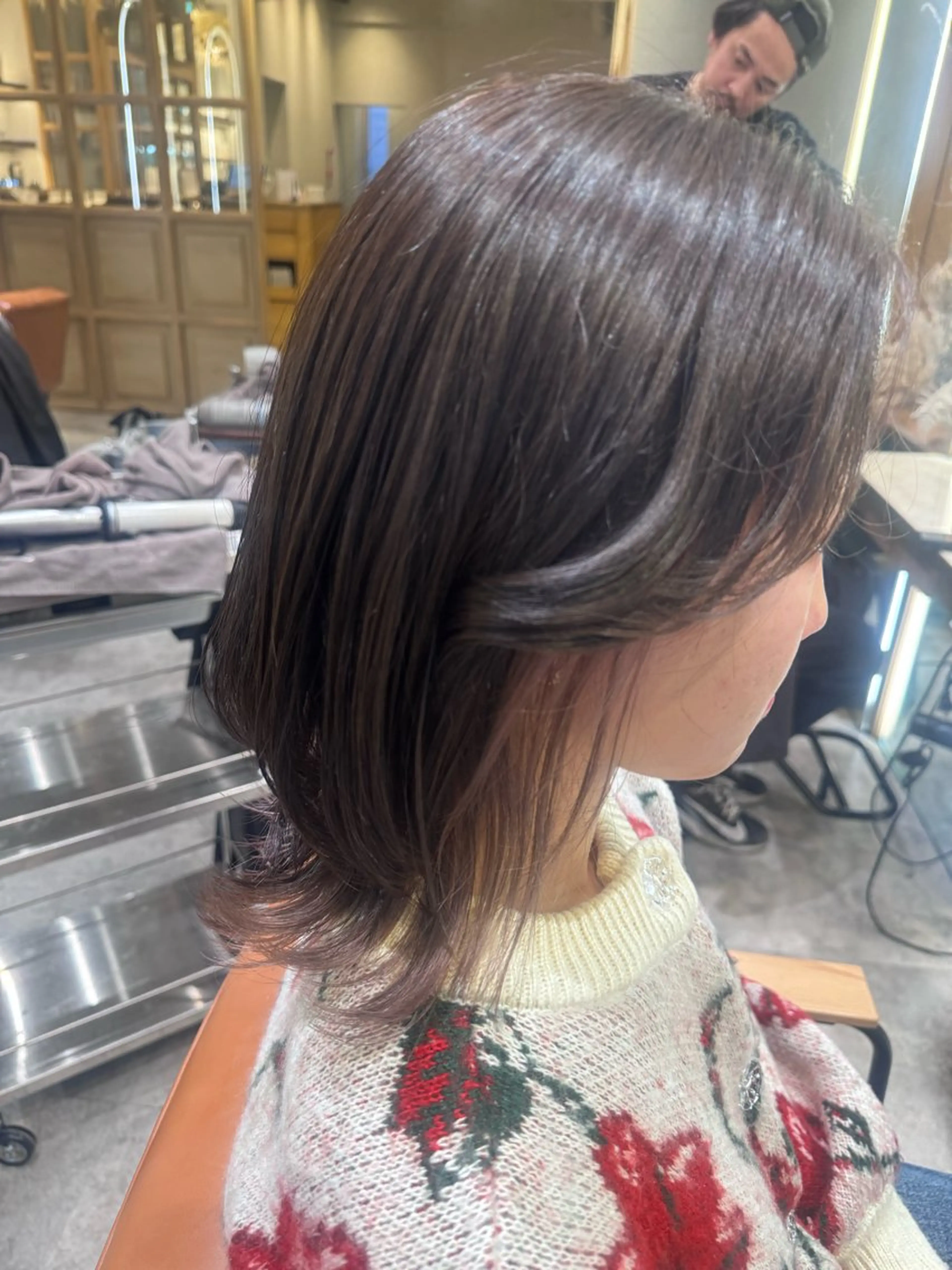 ミディアム カラー インナーカラー ☁️olelo国立 ☁️Minoriのヘアスタイル