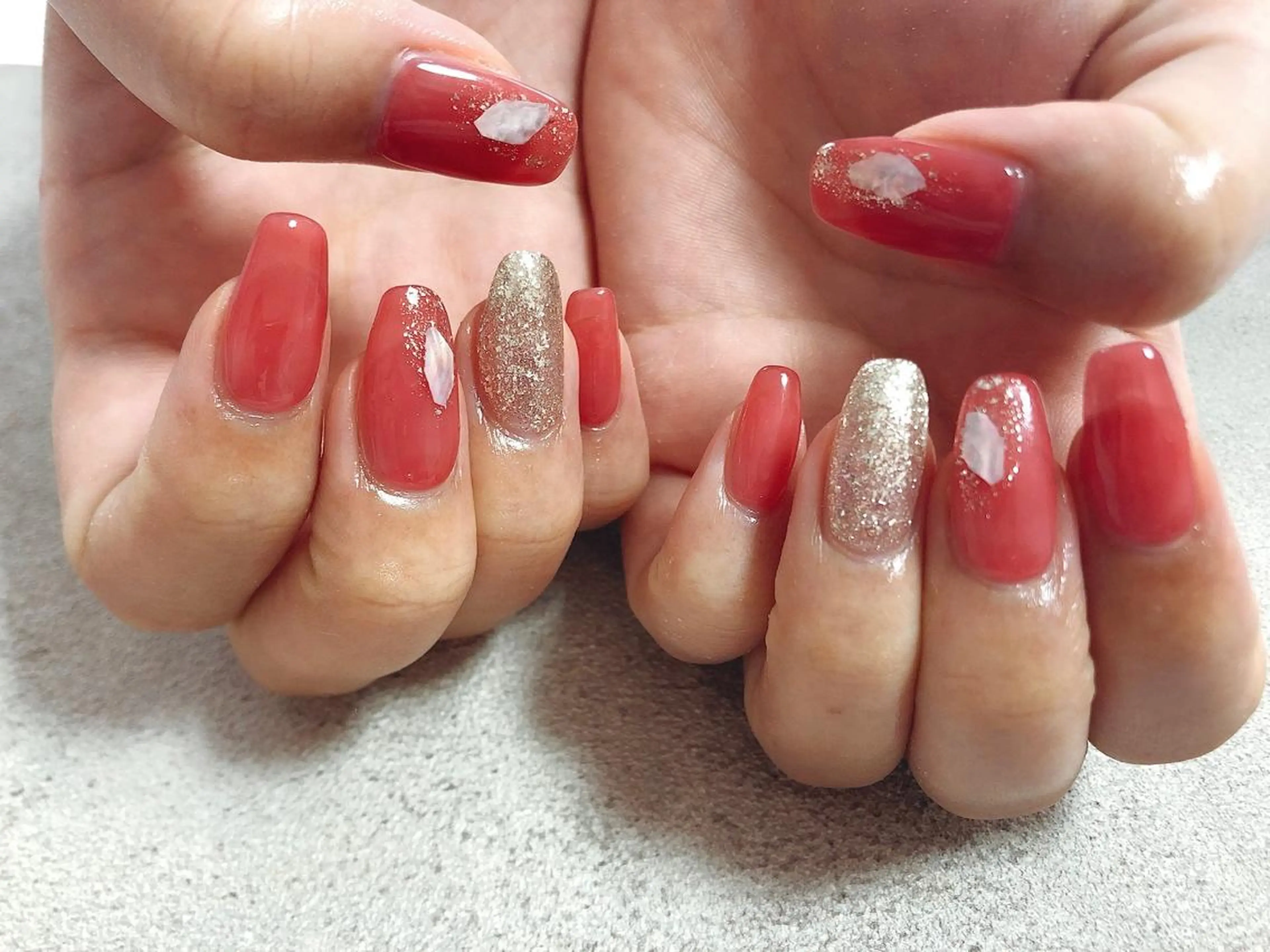 ネイル オーロラネイル フラワーネイル フットネイル フレンチネイル ジェルネイル mogunail &blowのネイルデザイン