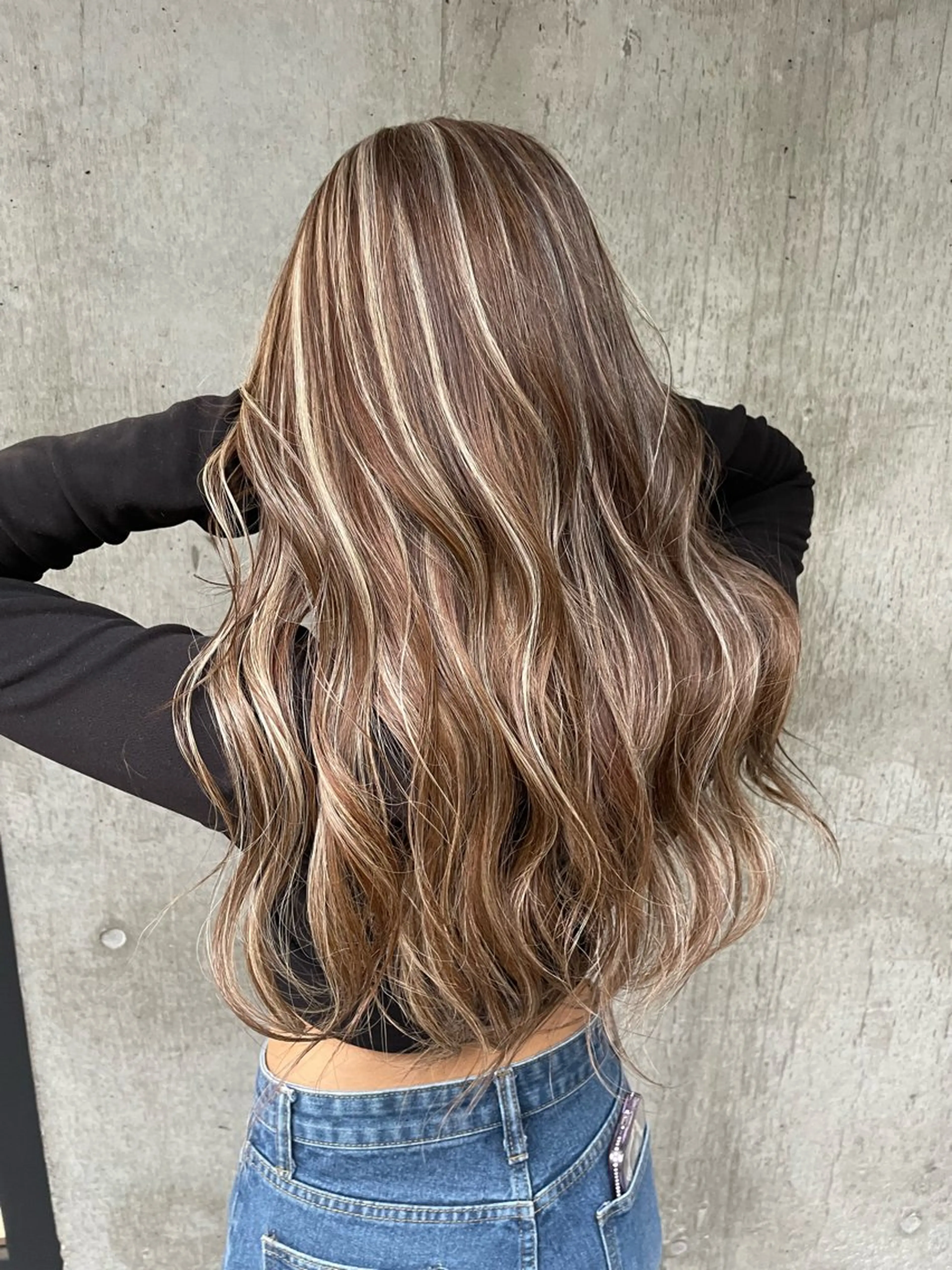 🫧【今だけ限定】🤍ホワイト系ハイライトカラー＋カット（カット＋ケアブリーチ込み✨）＋4stepグロストリートメントの写真