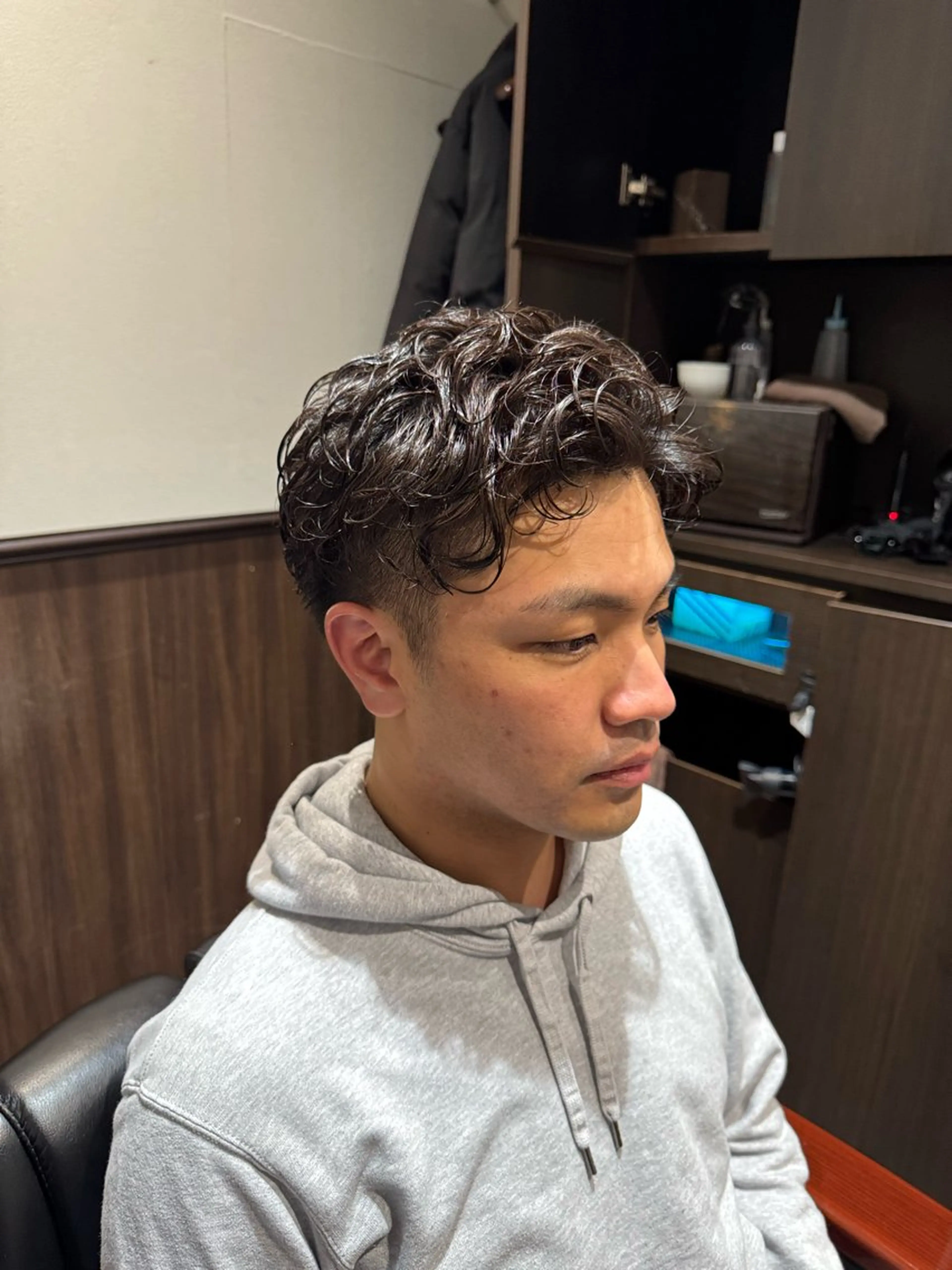ショート パーマ ヘアアレンジ メンズ YAMANOBE ENAのエステ・リラクイメージ