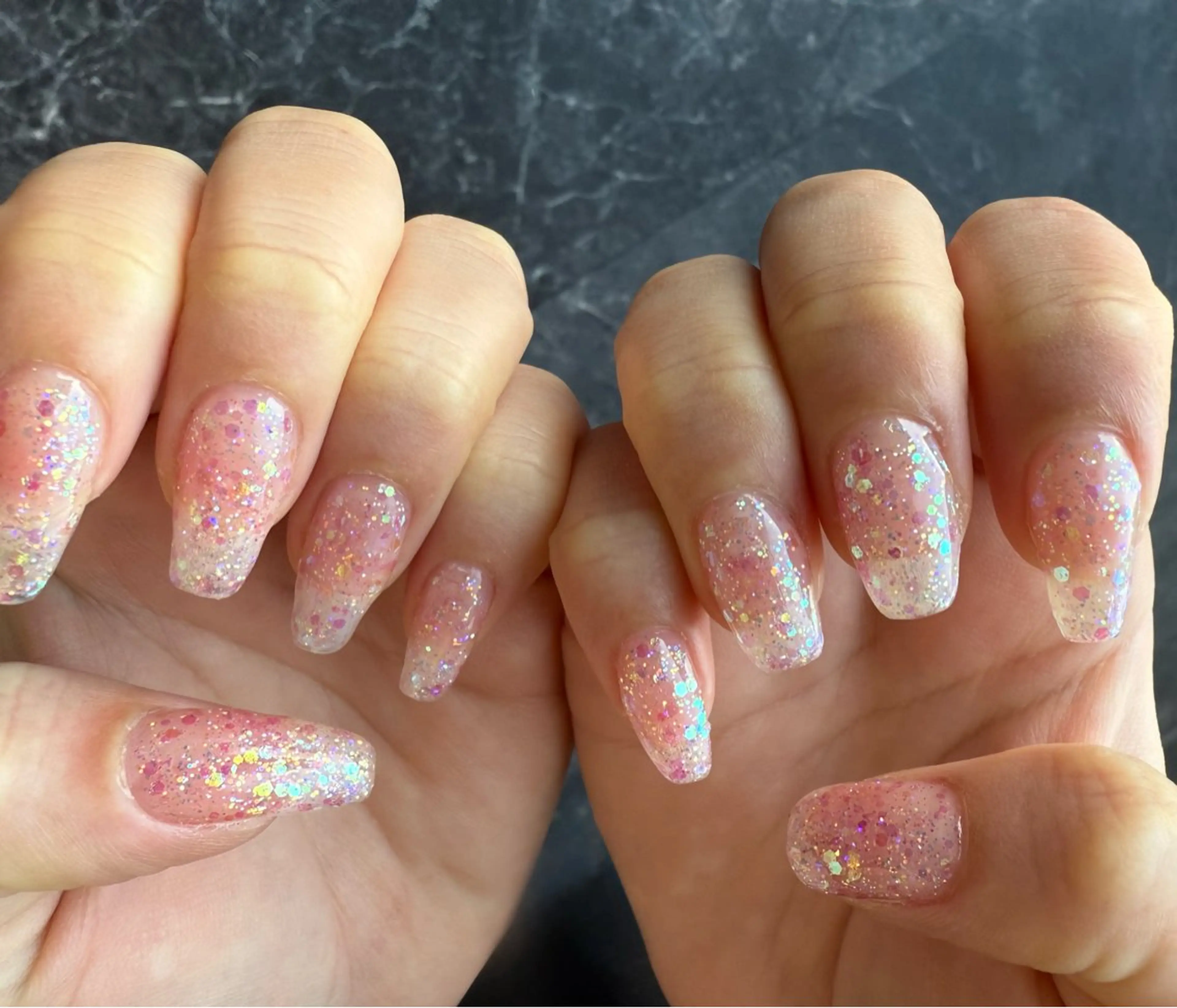 ネイル 桜ネイル ラメ(グリッター) ワンカラーネイル ピンク 春ネイル salone Regina 【サローネ レジーナ】所属・Regina Marinaのネイルデザイン