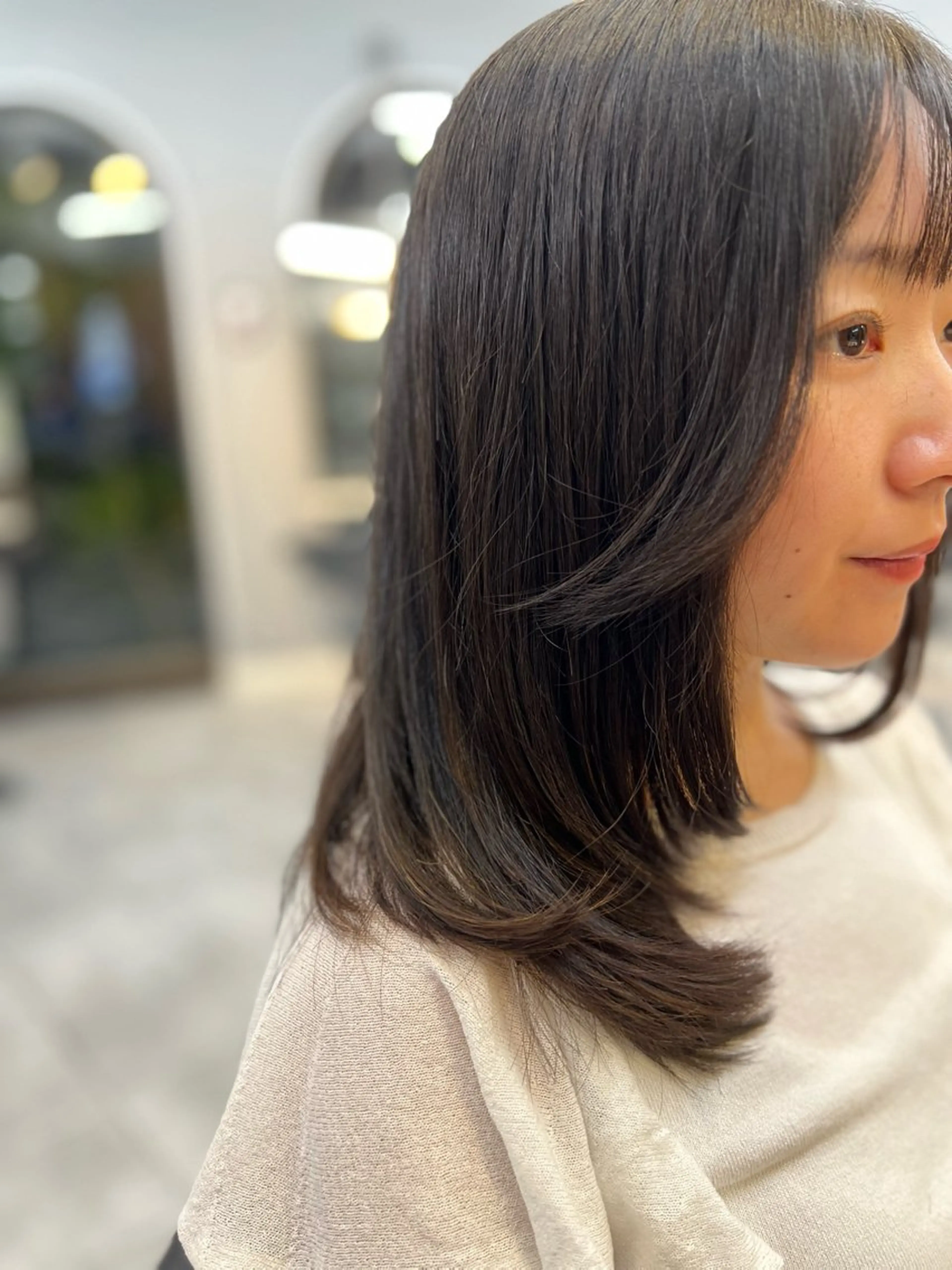 ミディアム 佐藤 慧のヘアスタイル