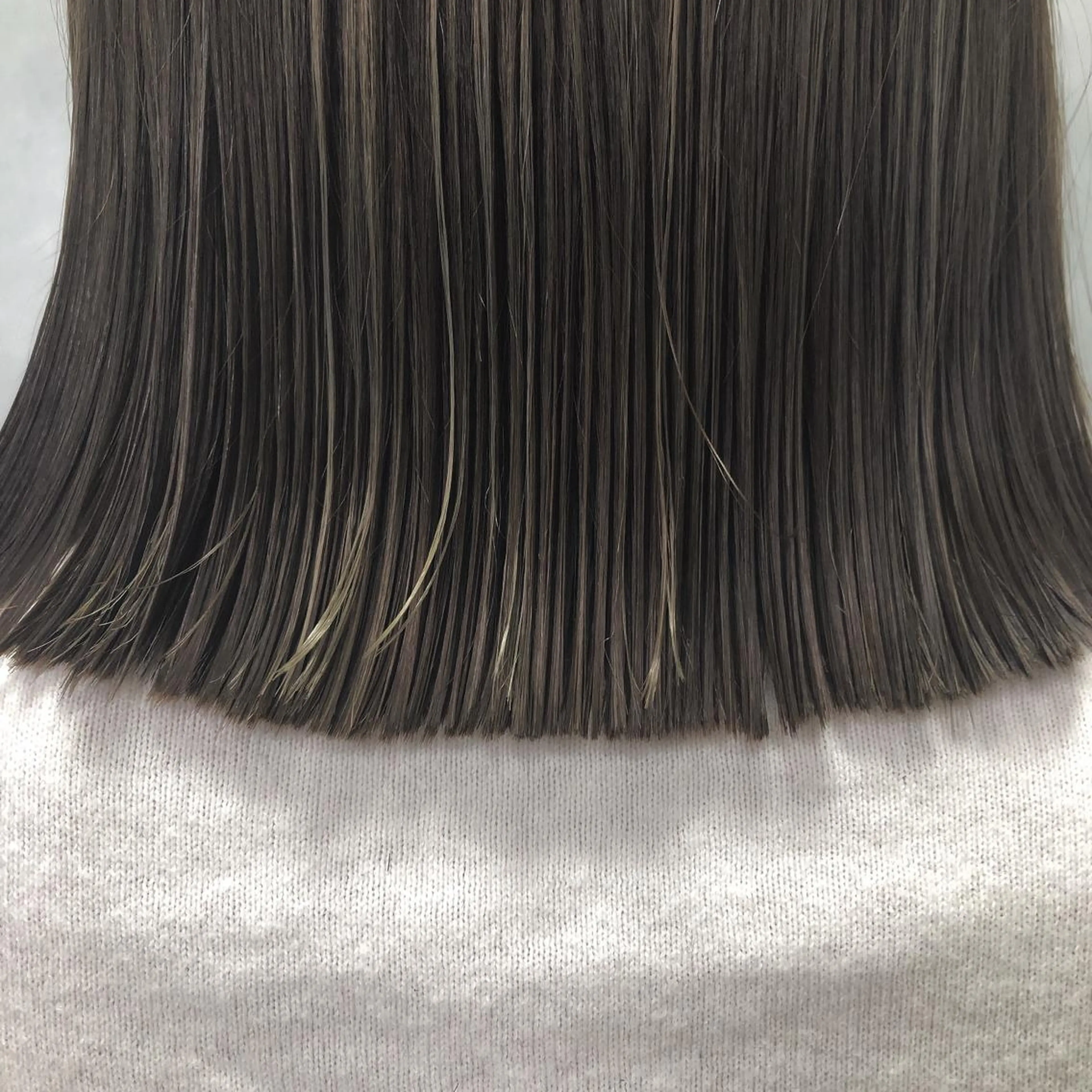 セミロング カラー アディクシーカラー ハイライトカラー ハイライト ORIKA 美容室のヘアスタイル