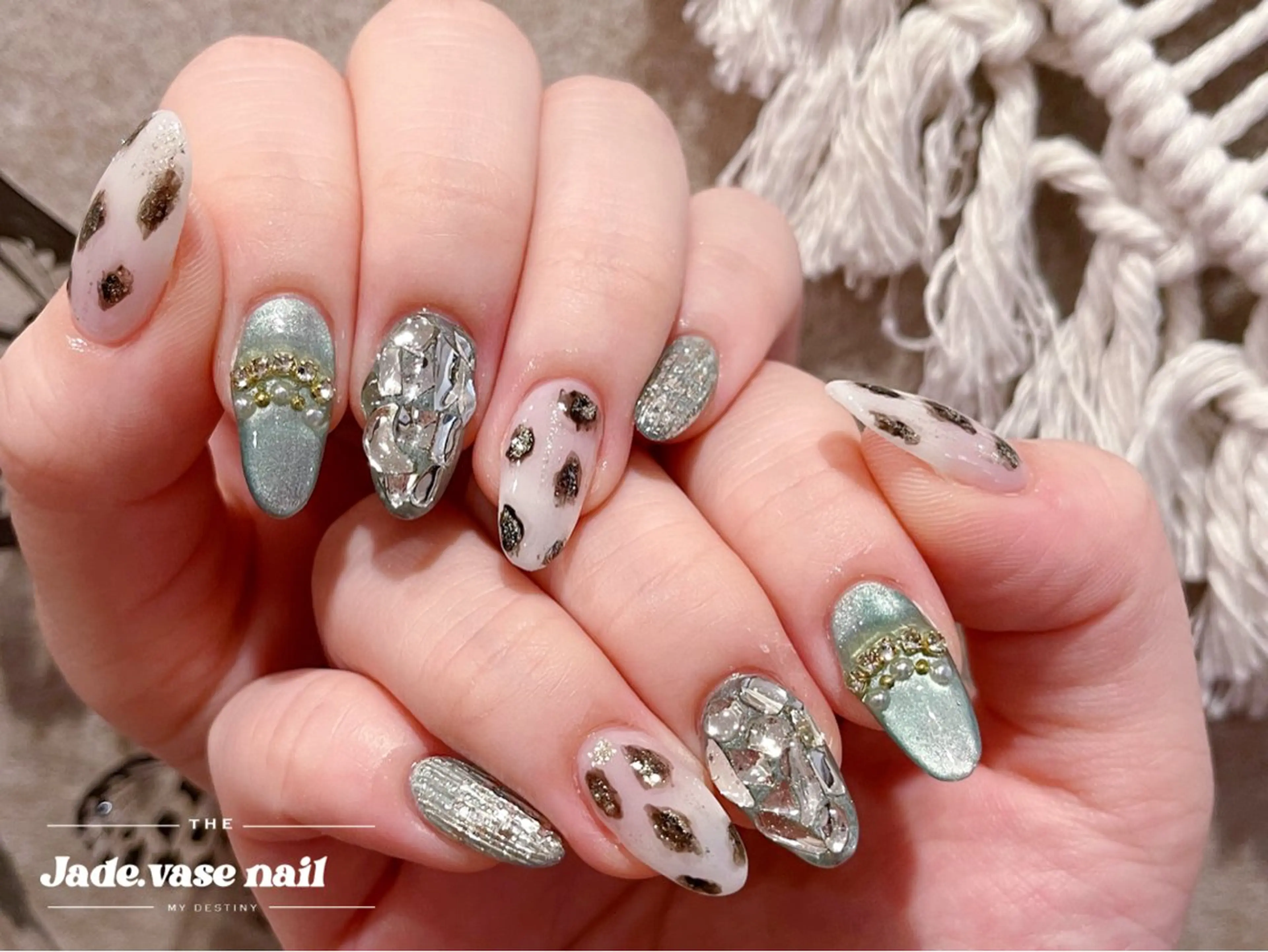 ネイル ハンドネイル ハンドケア ✰Jade.vase 银座のネイルデザイン