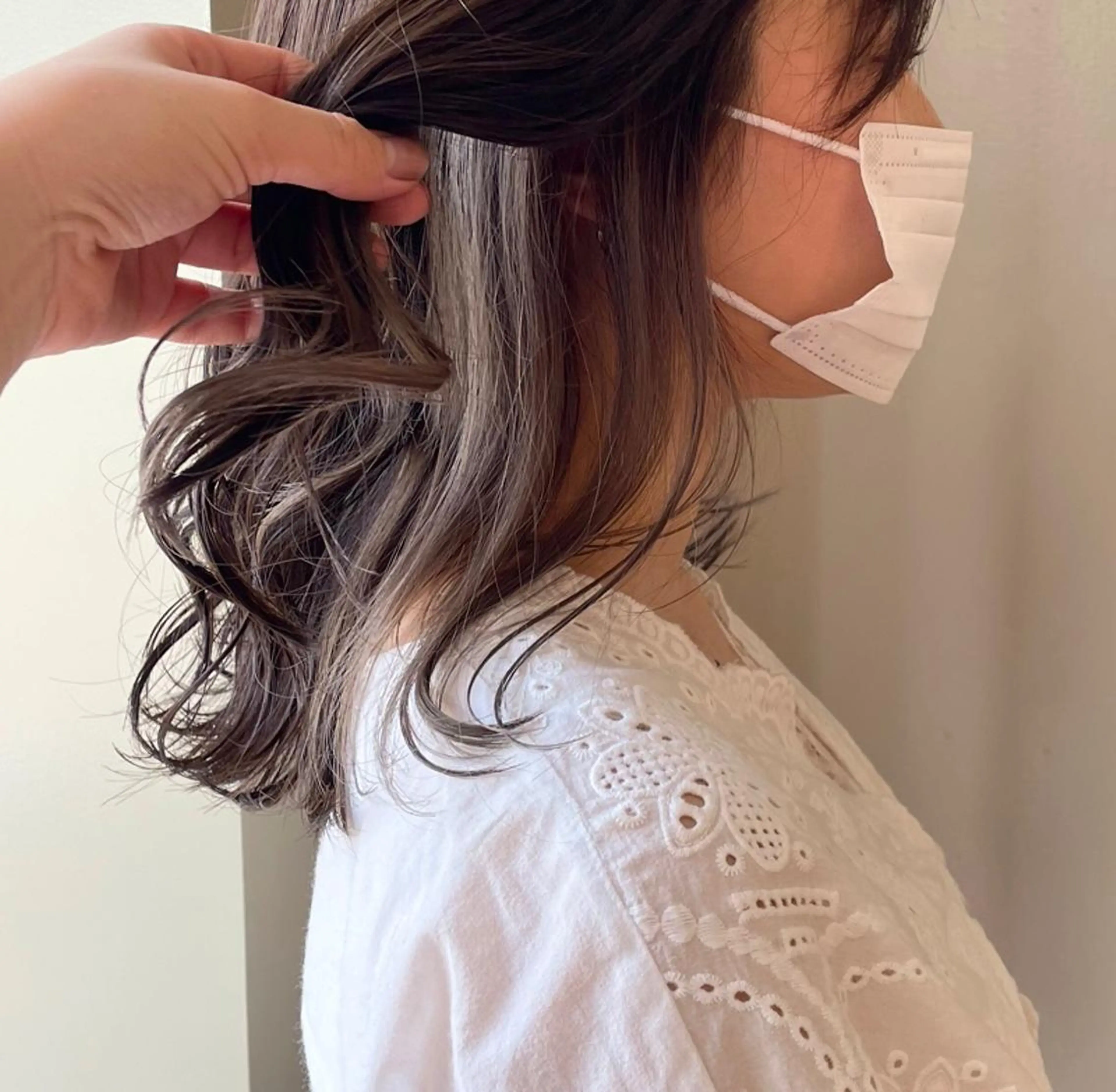 カラー ブリーチ グレージュ ヘアカラー さとう さやかのマツエク・マツパデザイン