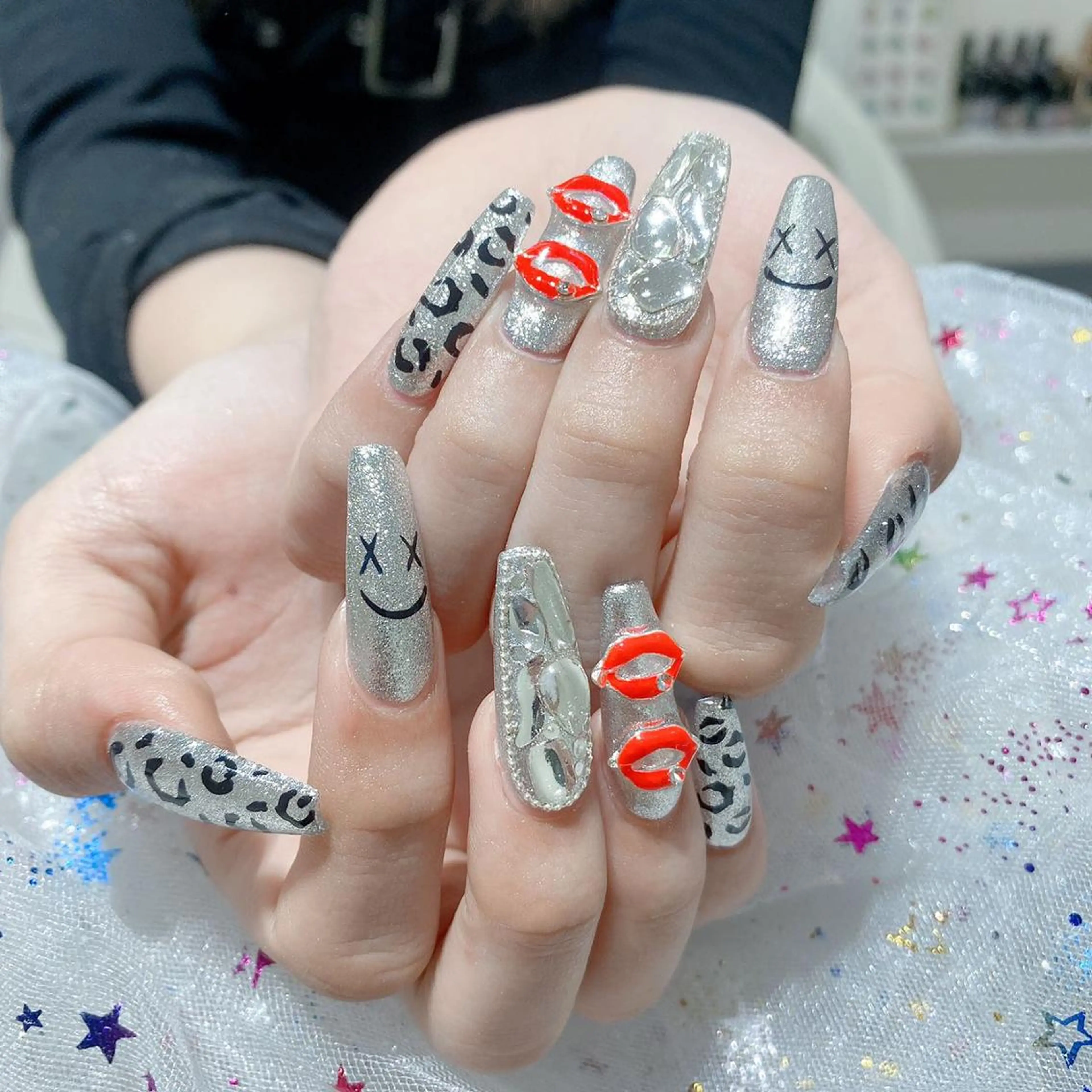 ネイル ハンドネイル Queens ひなのネイルデザイン