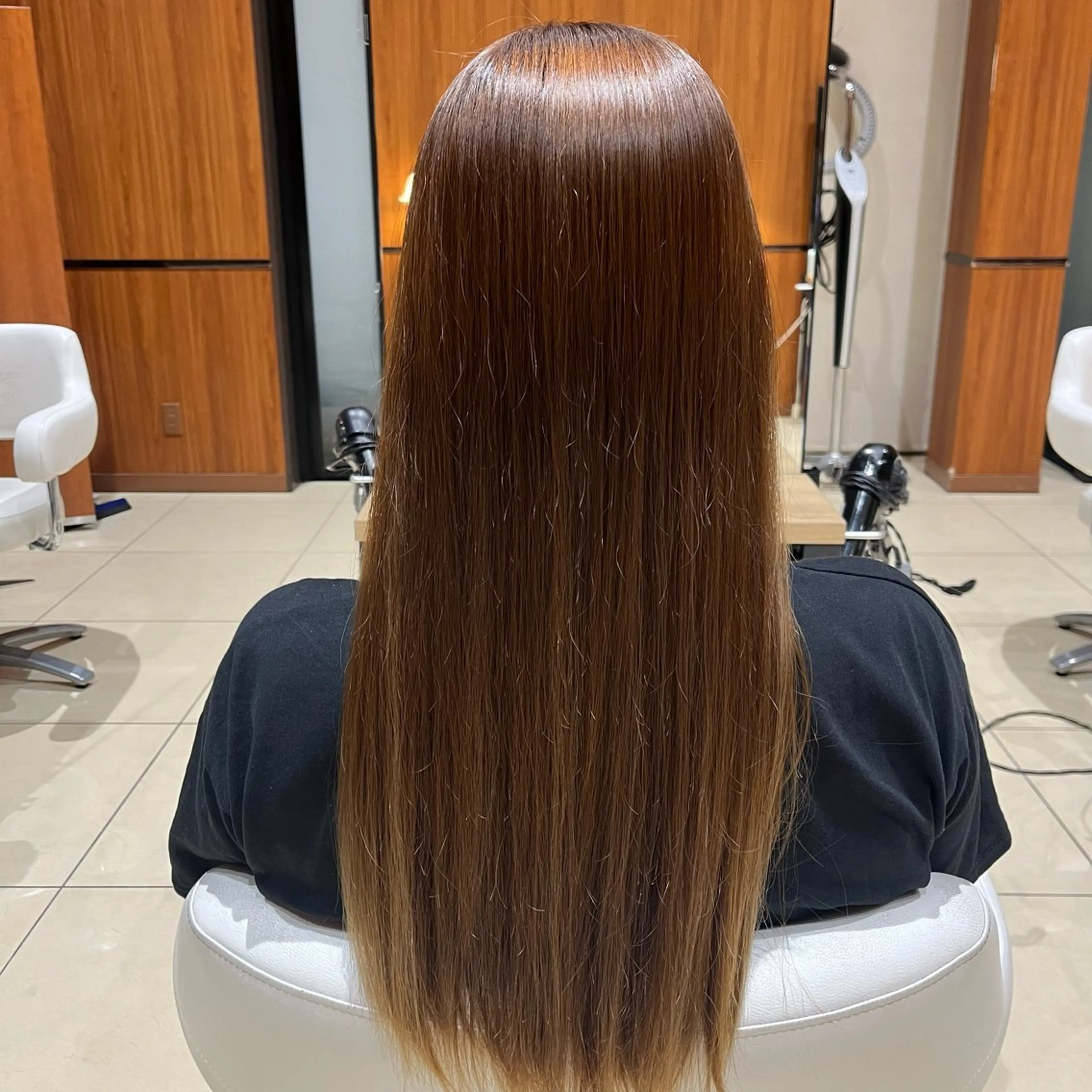 ロング カラー Trace st半田所属・田中 梨鈴のヘアスタイル