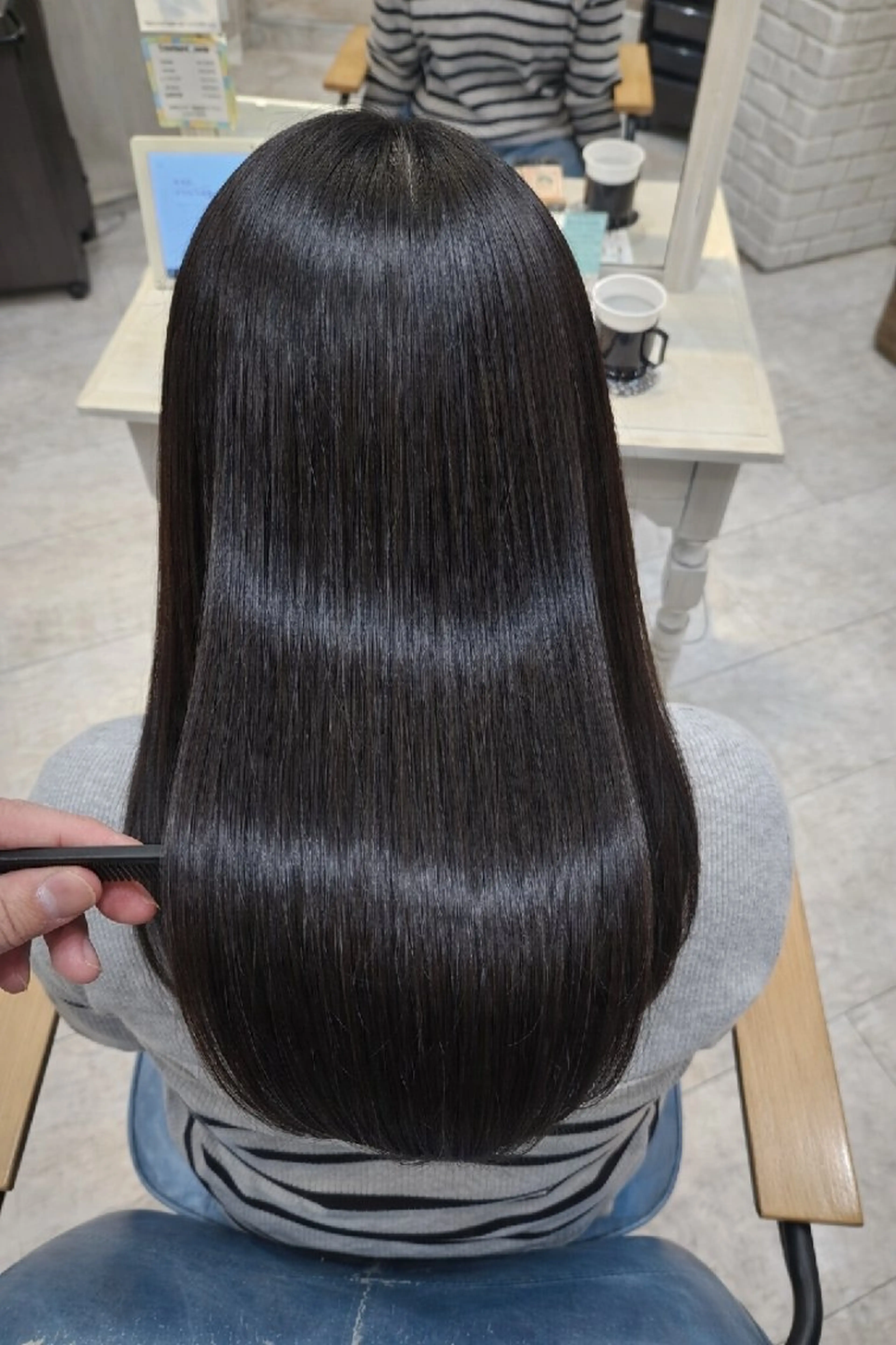 セミロング 顔周りカット 髪質改善 韓国風ヘア レイヤーカット トリートメント カット トリートメント レイヤーカット/ 髪質改善/代表西村のヘアスタイル