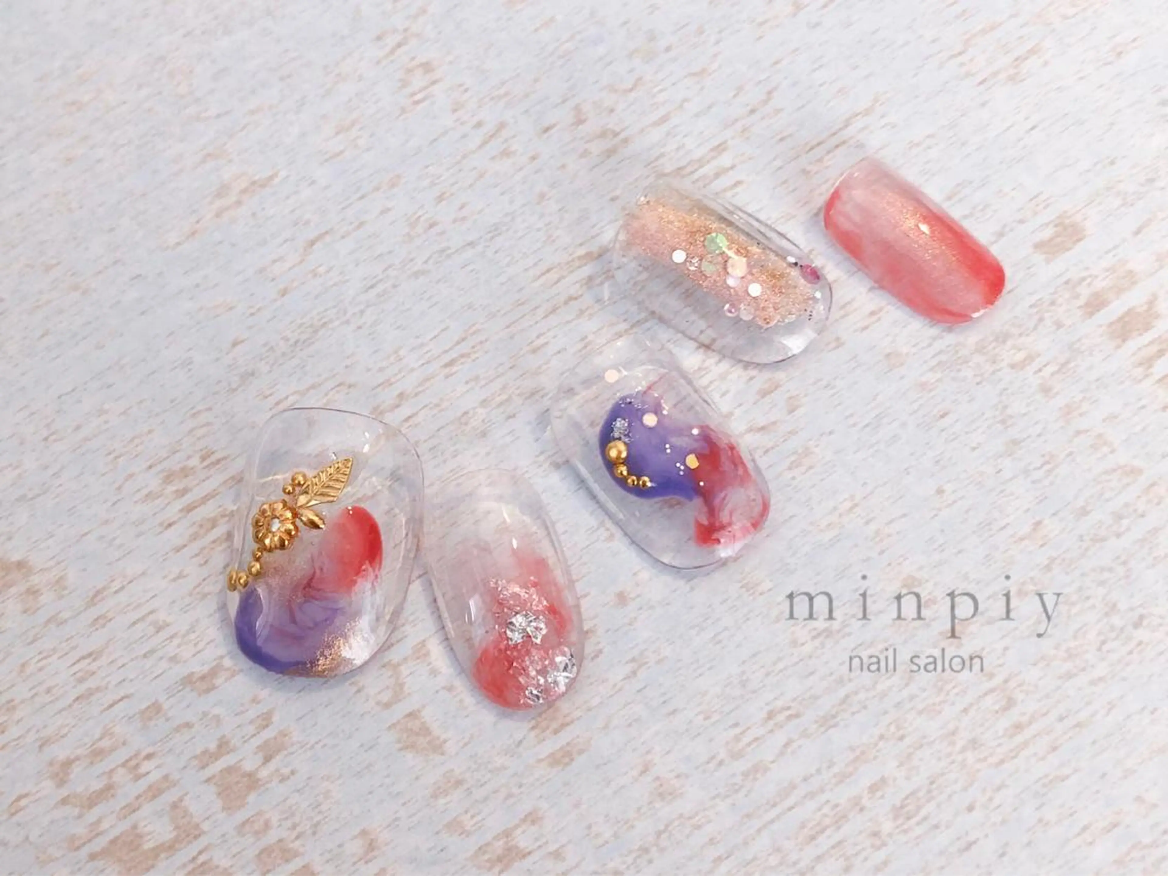 ネイル 𖡼 yumenoのネイルデザイン