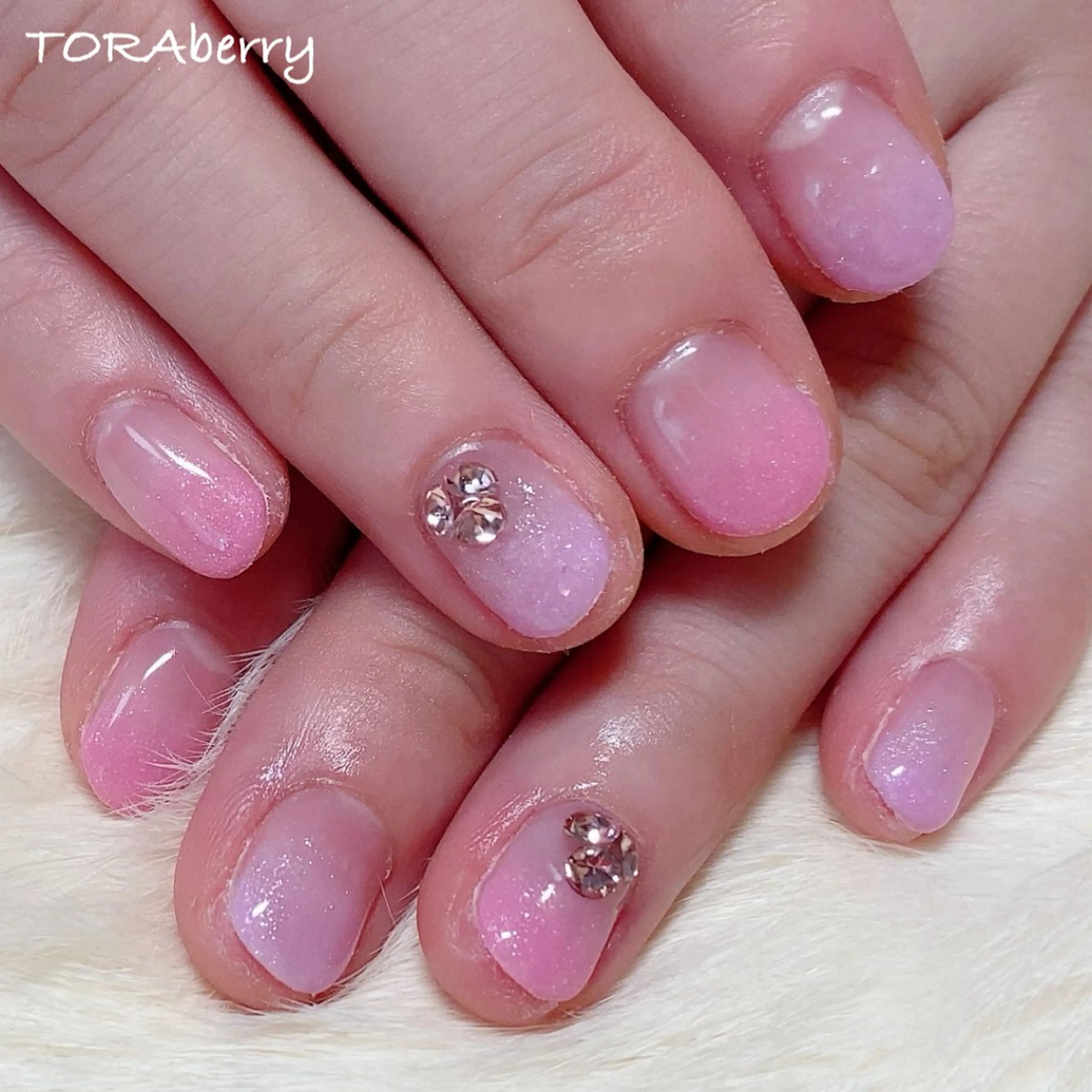 ネイル ハンドネイル ネイリスト なつみのネイルデザイン