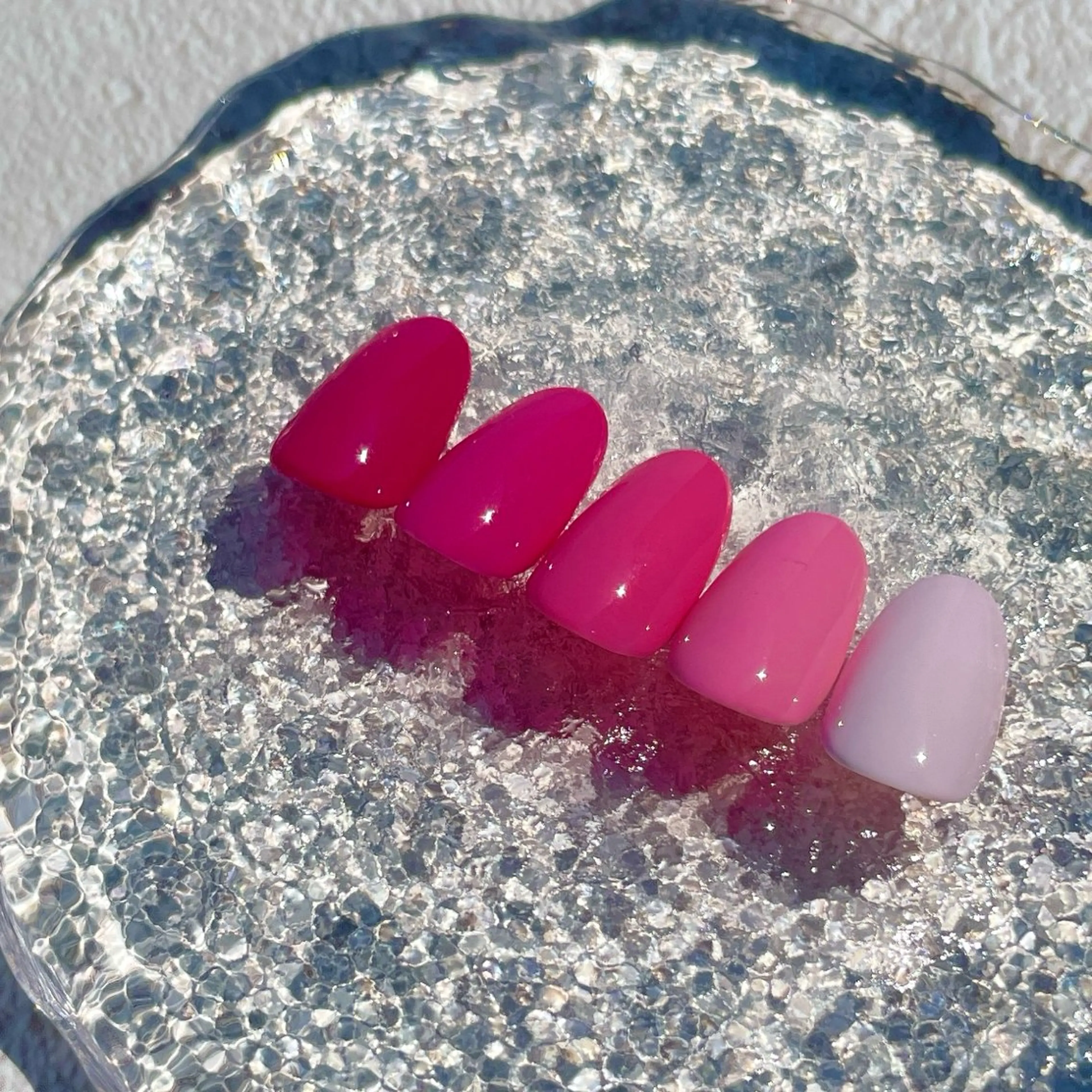 ネイル little_izm 〜リトルイズム〜のネイルデザイン