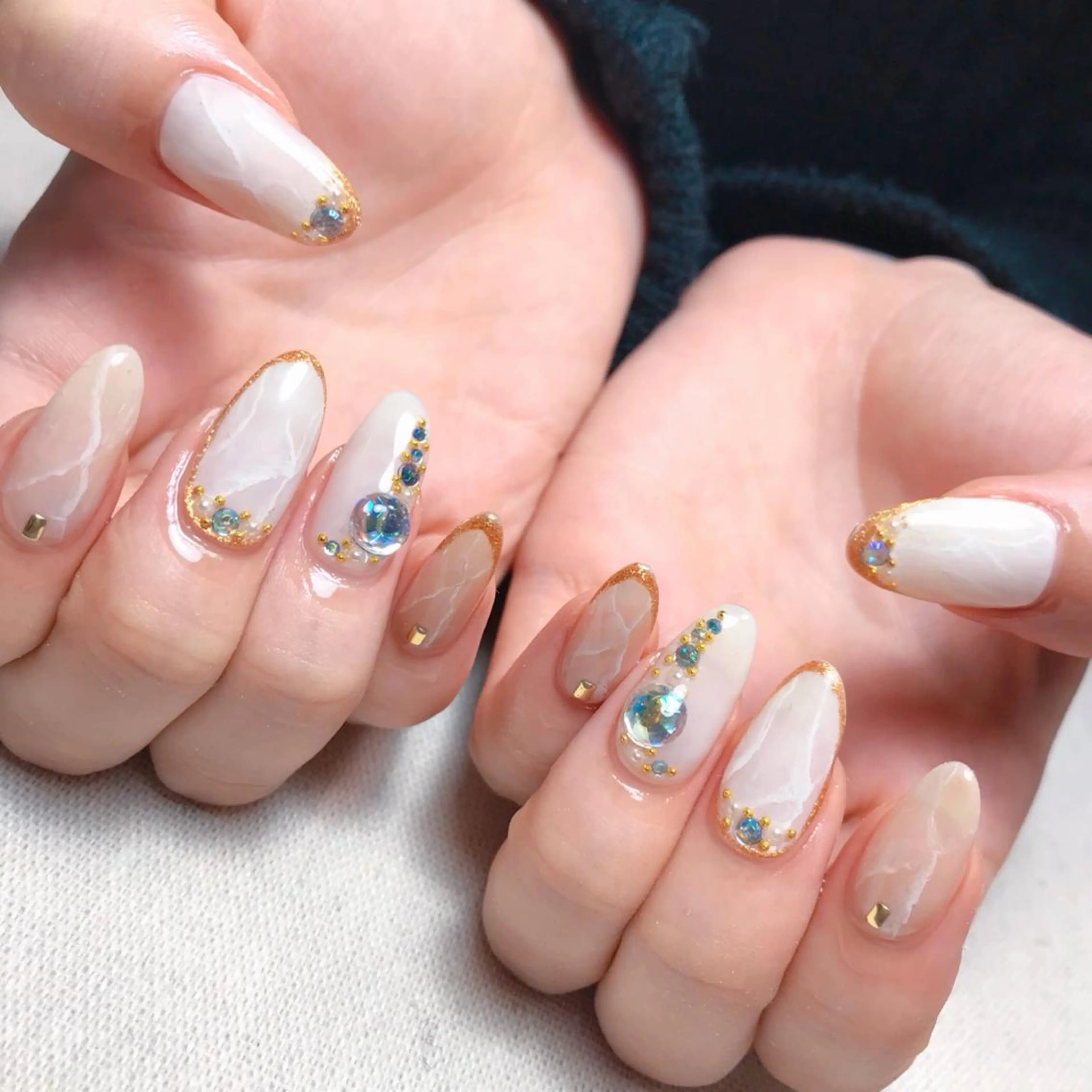 ネイル ハンドネイル 💅chainail _aiのネイルデザイン