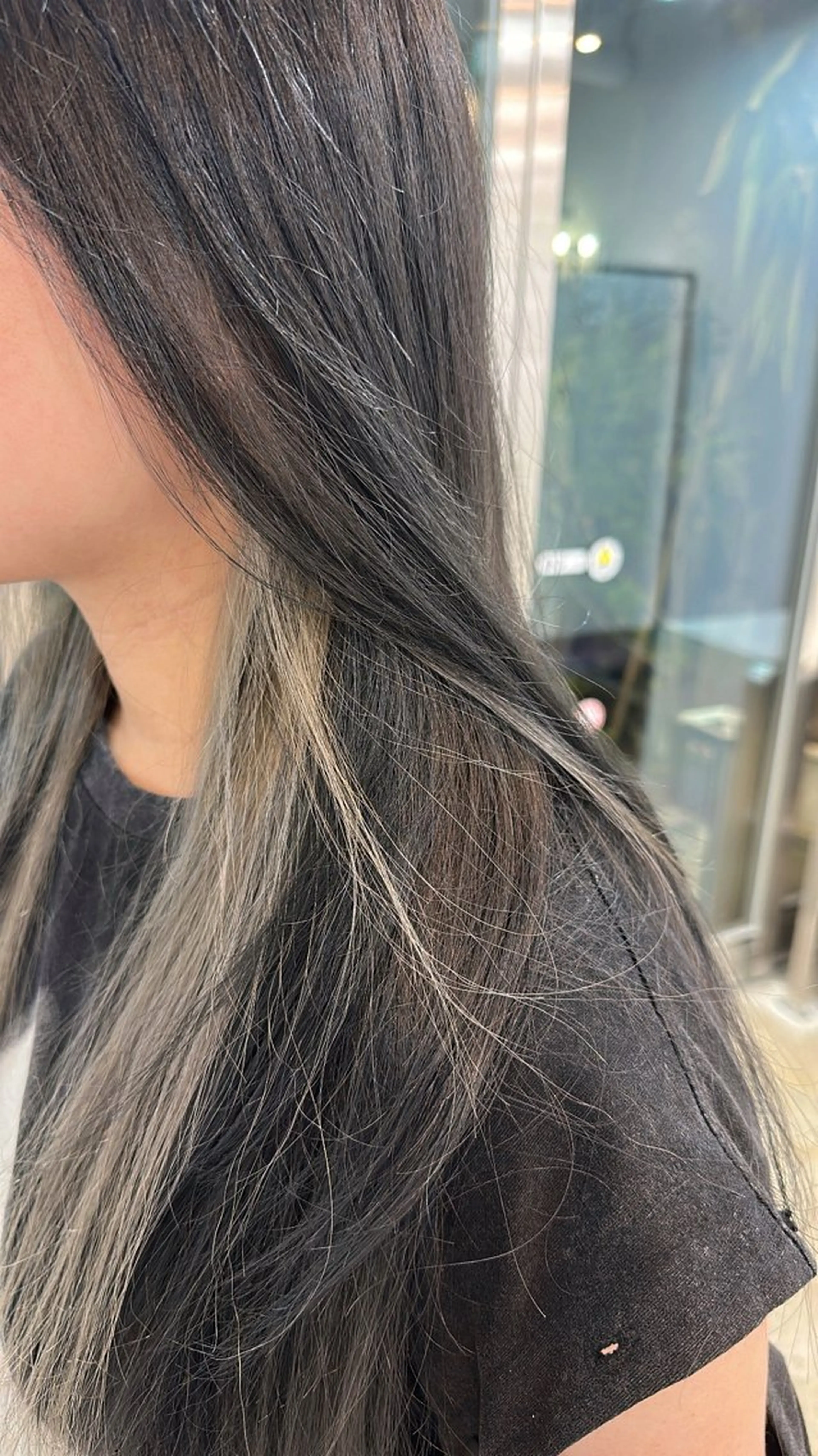 ロング カラー インナーカラー 伊藤 郁弥のヘアスタイル