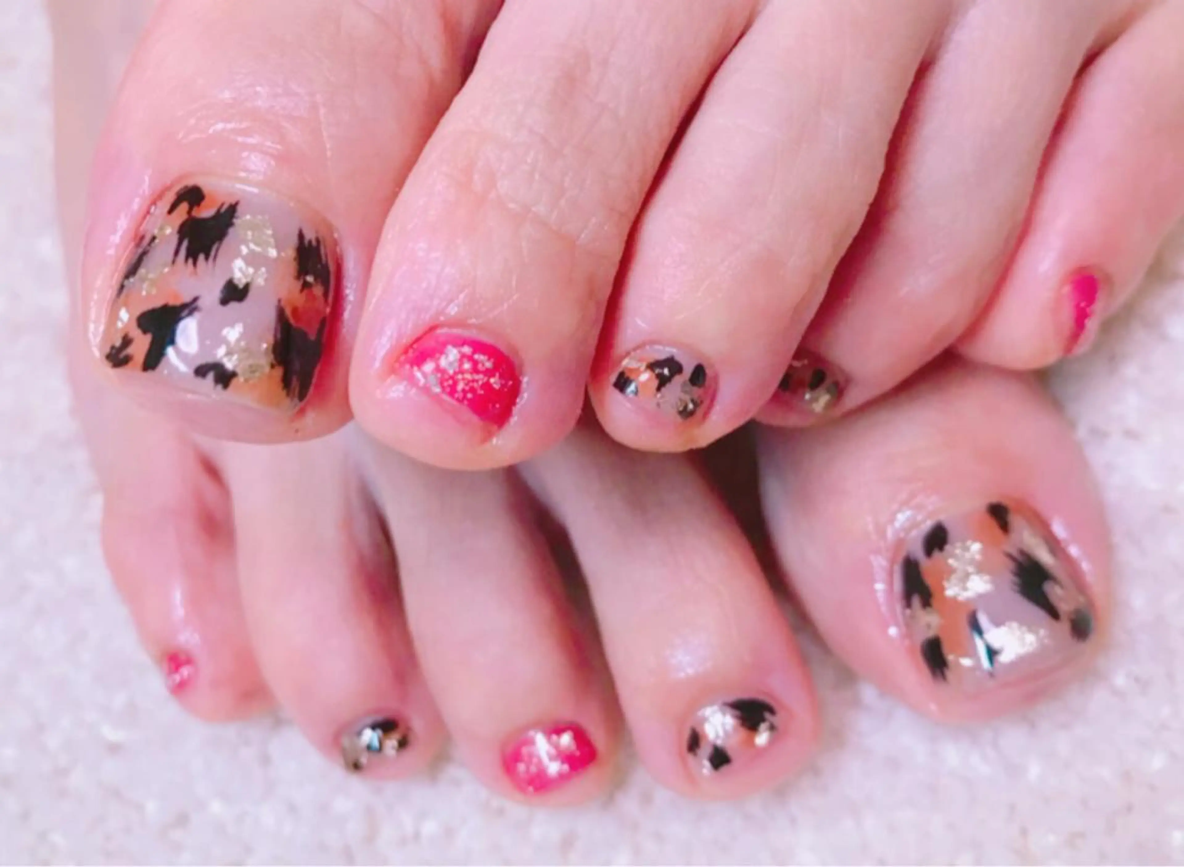 ネイル フットネイル 神崎 千秋のネイルデザイン