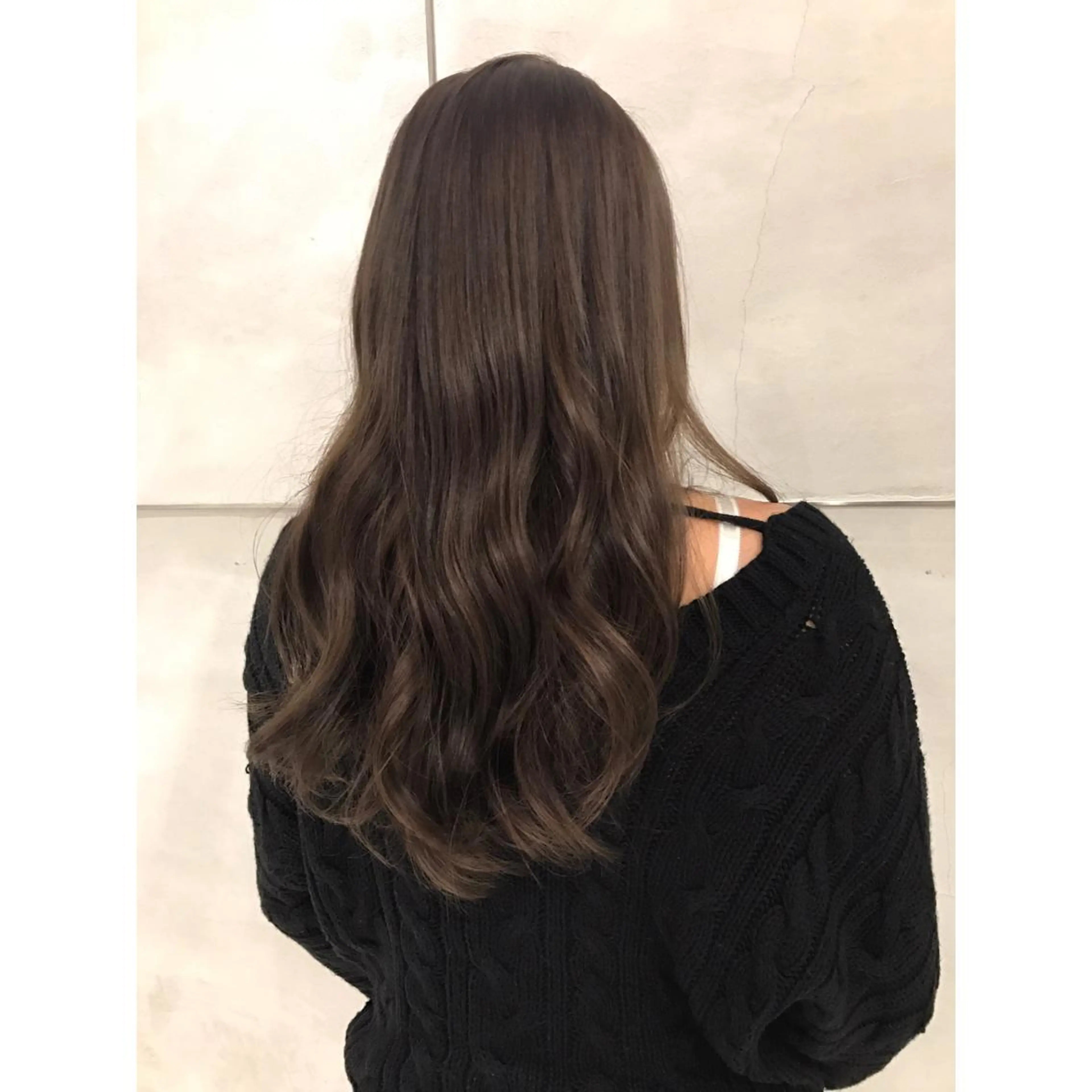 ロング カラー ヘアアレンジ 透明感カラー ハイトーンカラー イルミナカラー ヘアカラー 片山千晴✨ツヤ髪カラ ー✨顔まわりカット✨のヘアスタイル