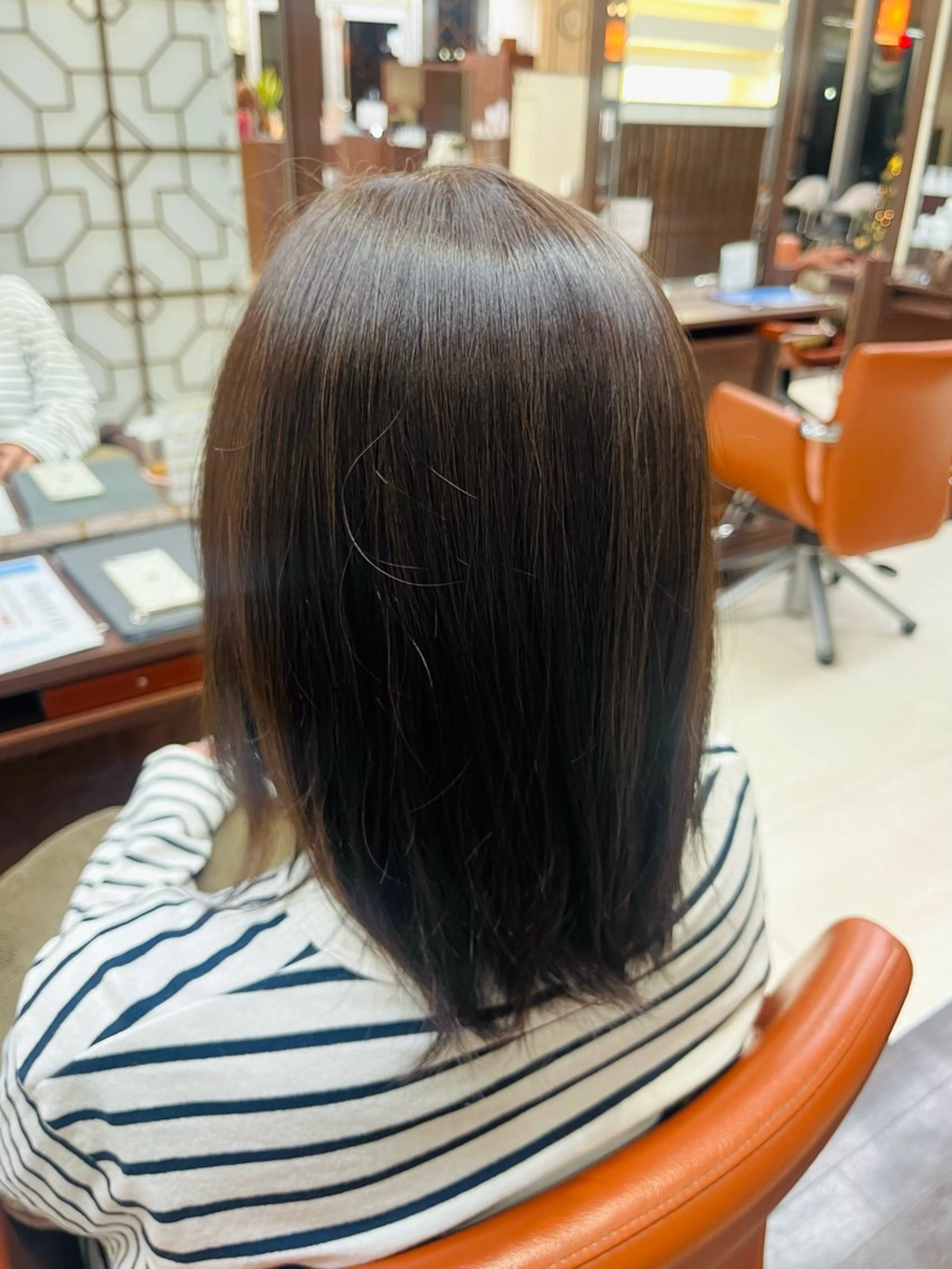 カラー ブラウンカラー ダークブラウン レイヤー×垢抜け/ ハイトーン/朝倉友香のヘアスタイル