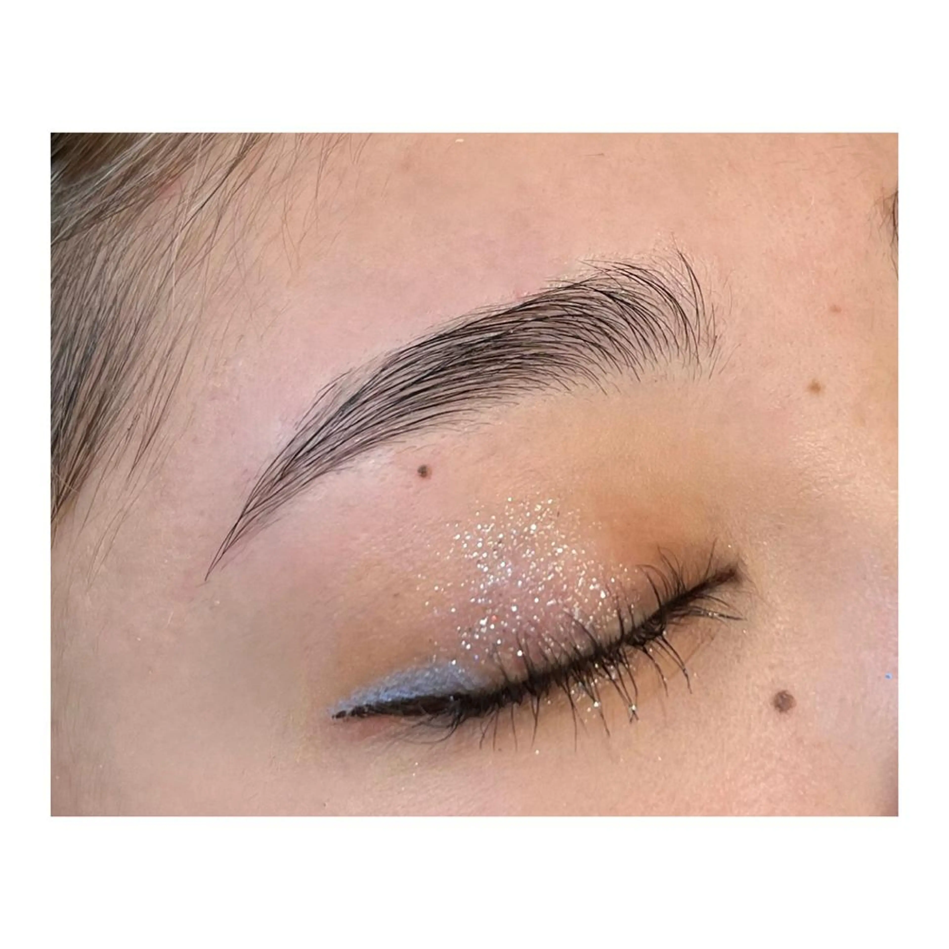 アイブロウ 松本 彩良のマツエク・マツパデザイン