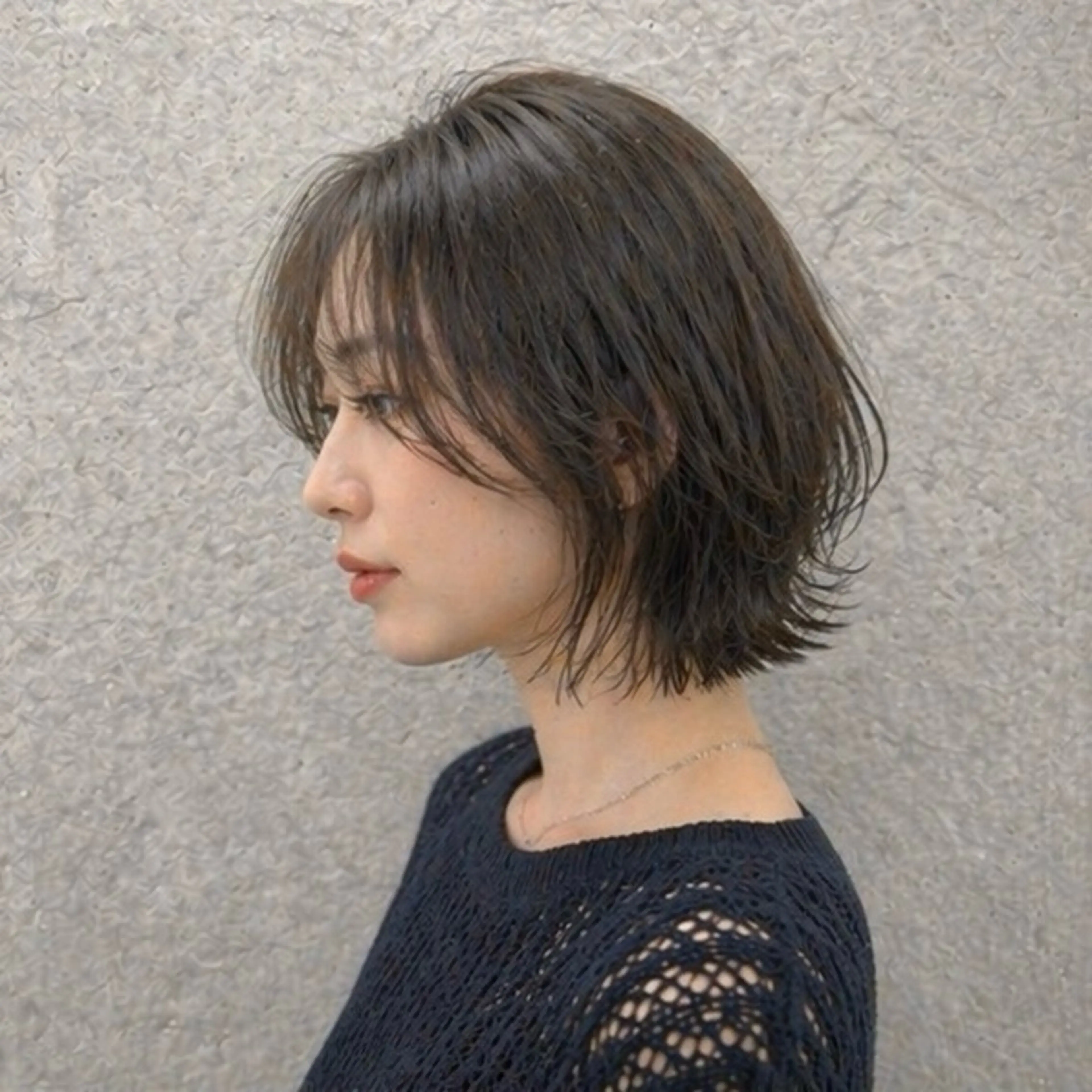 ショート 小島 咲音/艶カラー /レイヤー/縮毛矯正のヘアスタイル