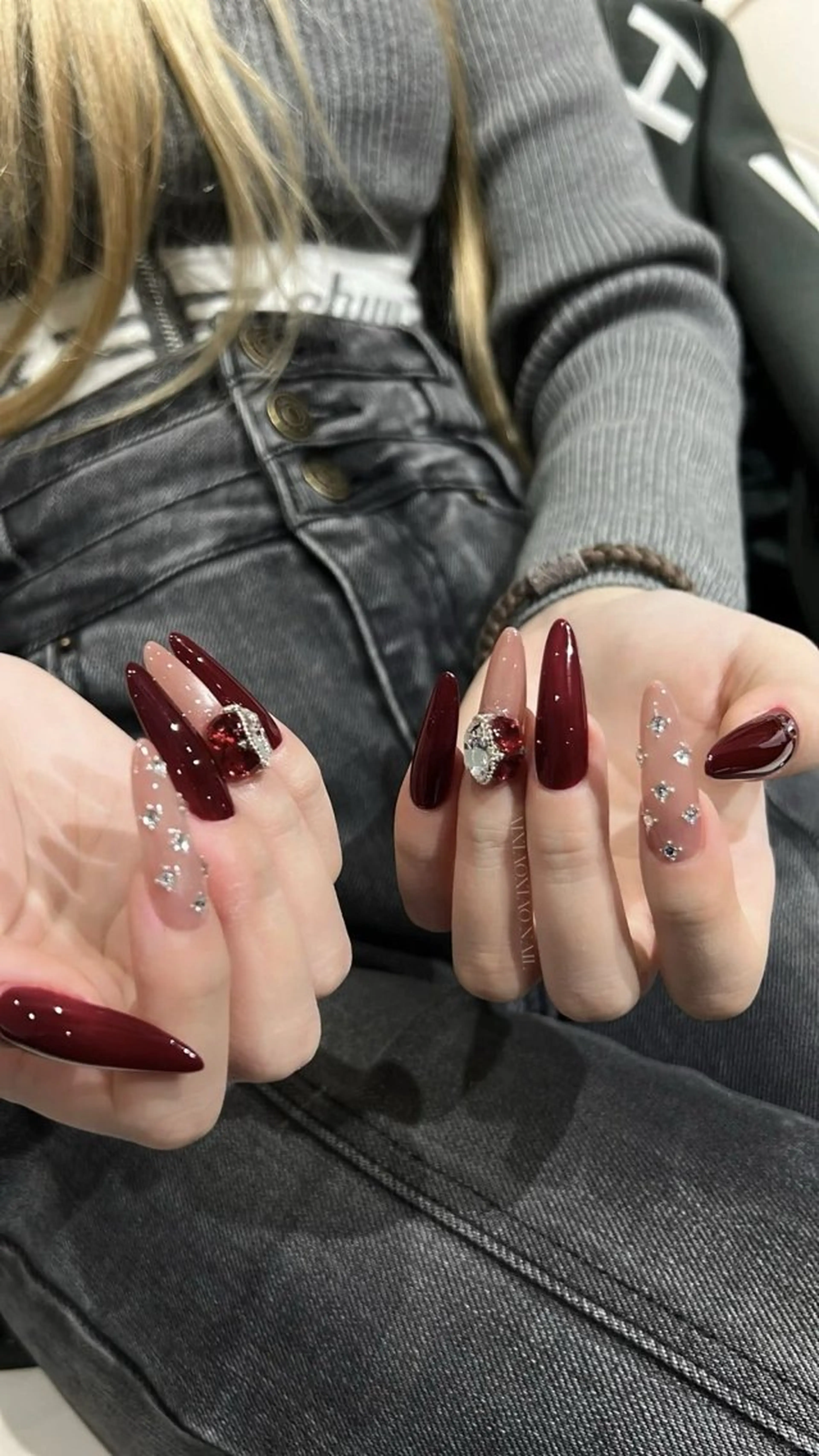 ネイル 韓国ネイル ニュアンスネイル シンプルネイル 春ネイル ワンホンネイル Nihonthy Nail 新宿所属・Nihonthy Nail 新宿のネイルデザイン