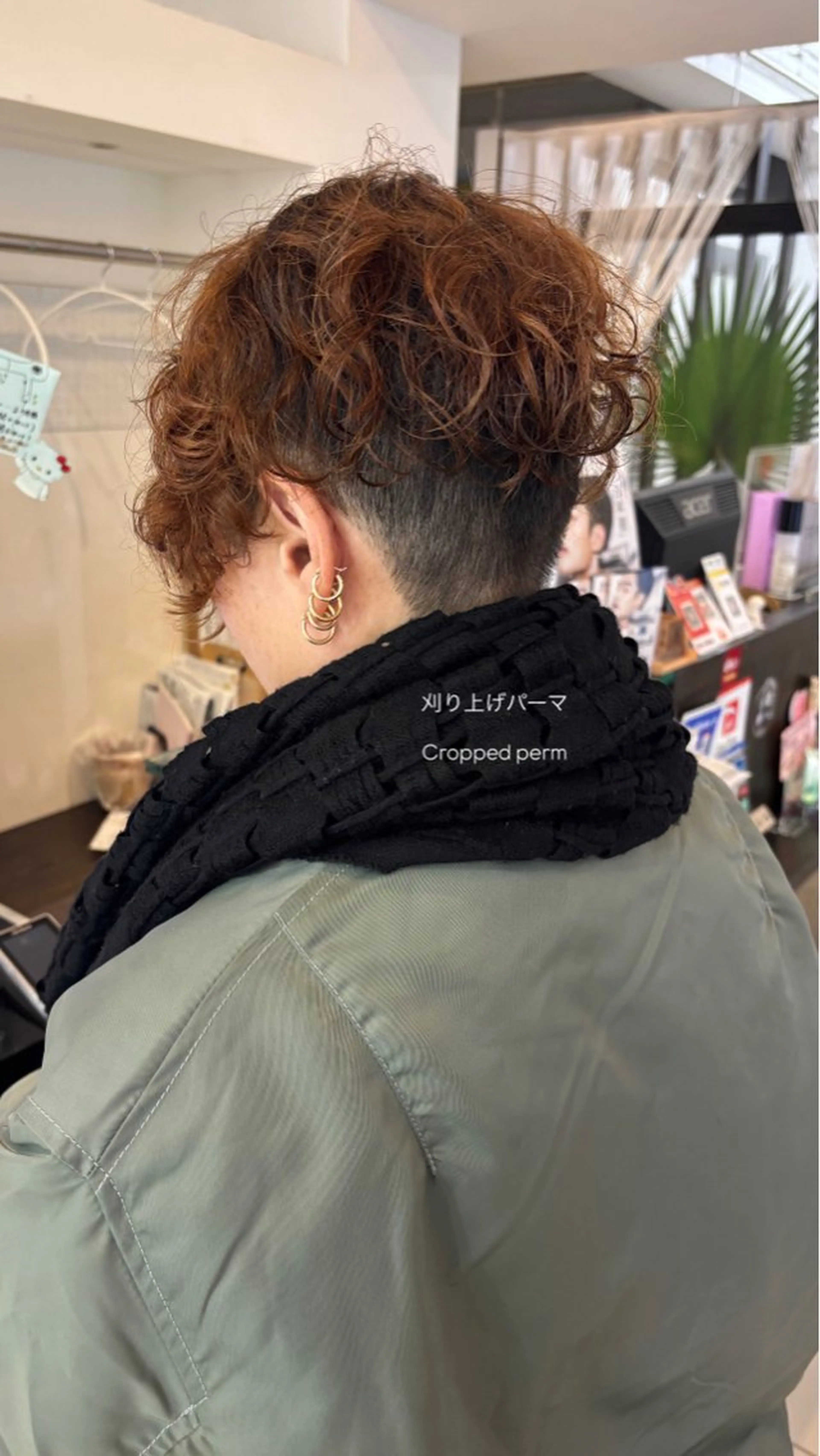 ショート ブリーチ透明感カラー /レイヤー👗しずかのヘアスタイル