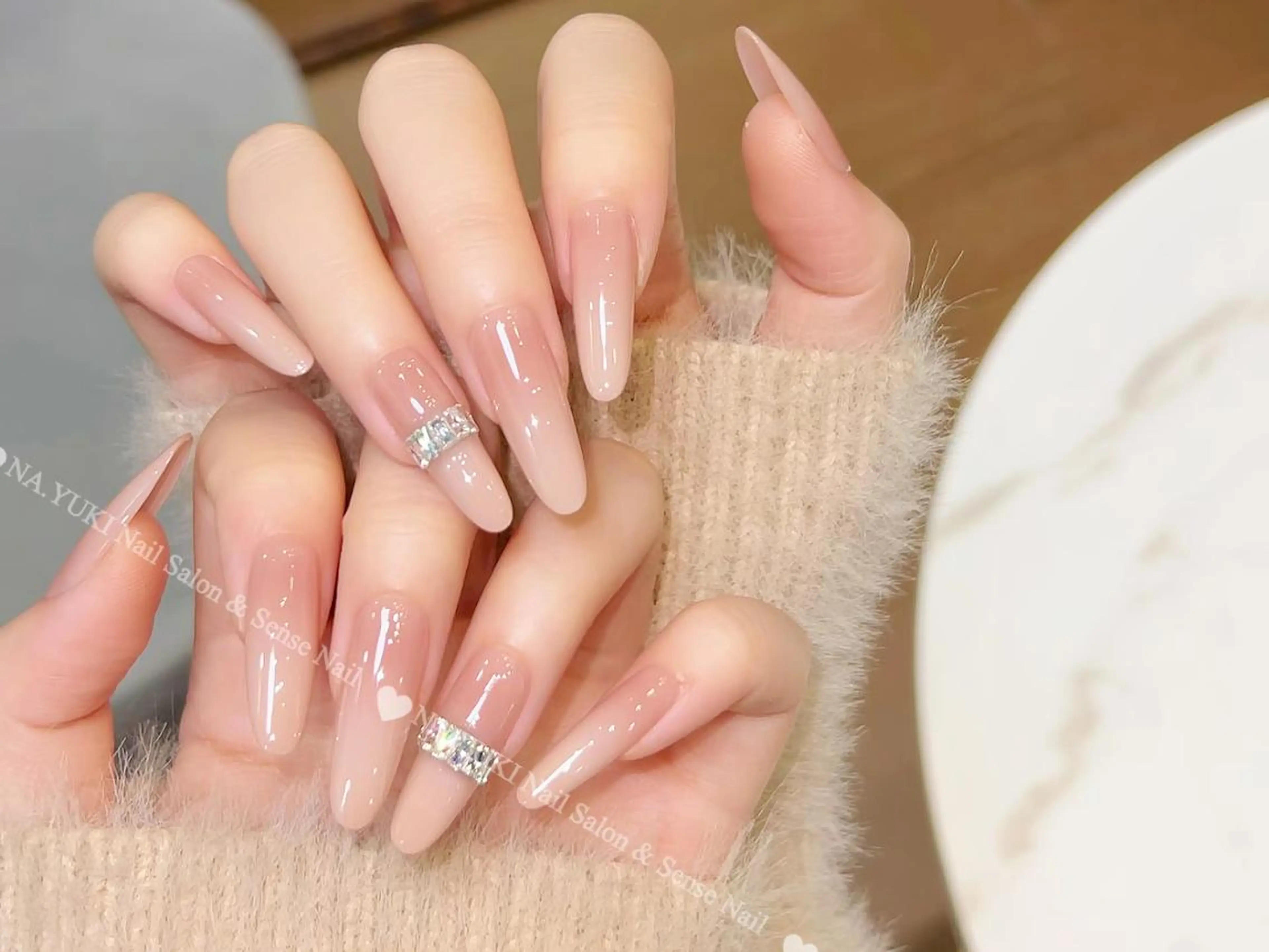 ネイル Mina. 🦢のネイルデザイン