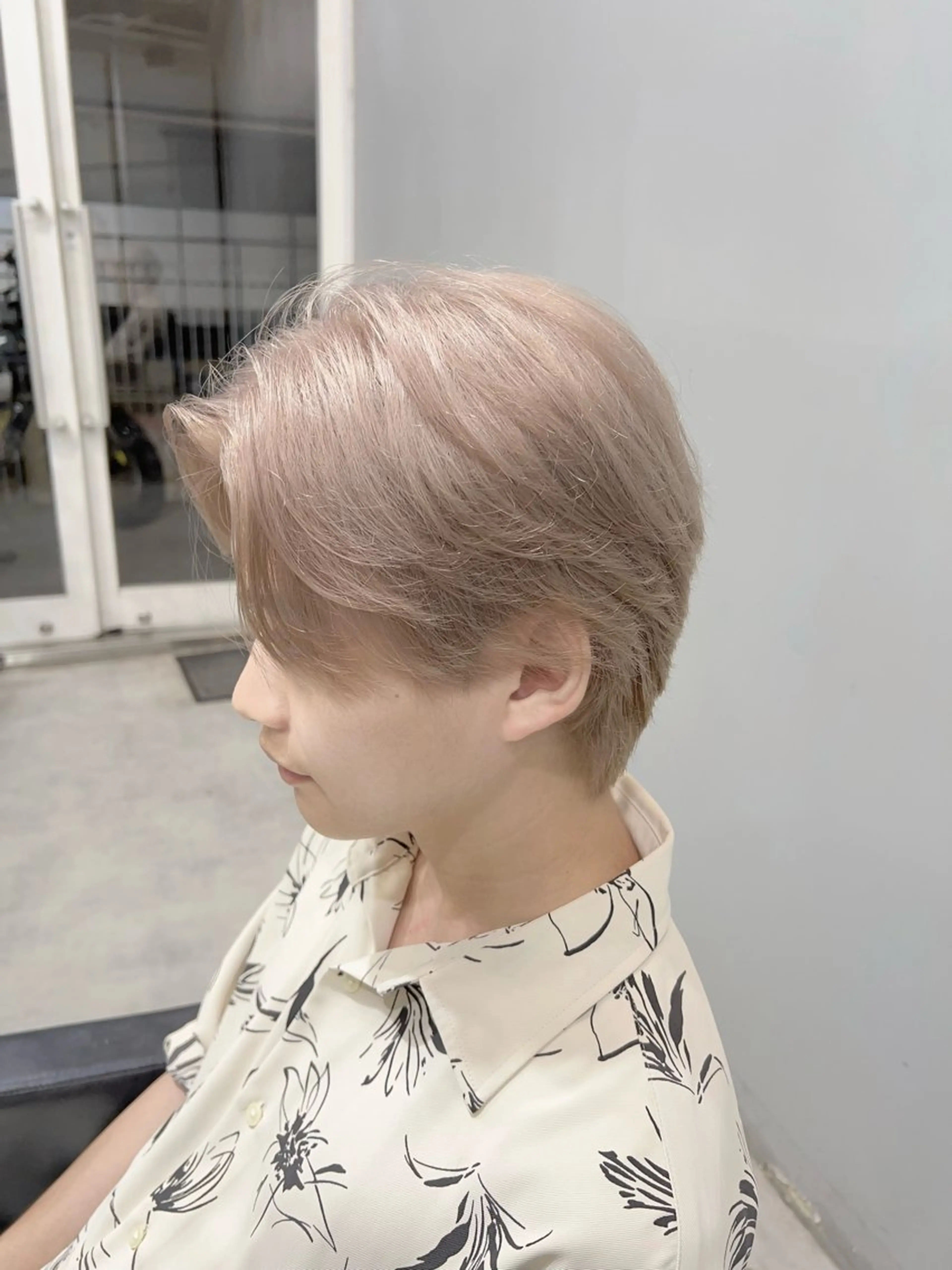 カラー メンズ カット ヘアカラー トリートメント ヘッドスパ ヘアセット 🫧艶ダブルカラー ブリーチ🫧トモヤのヘアスタイル