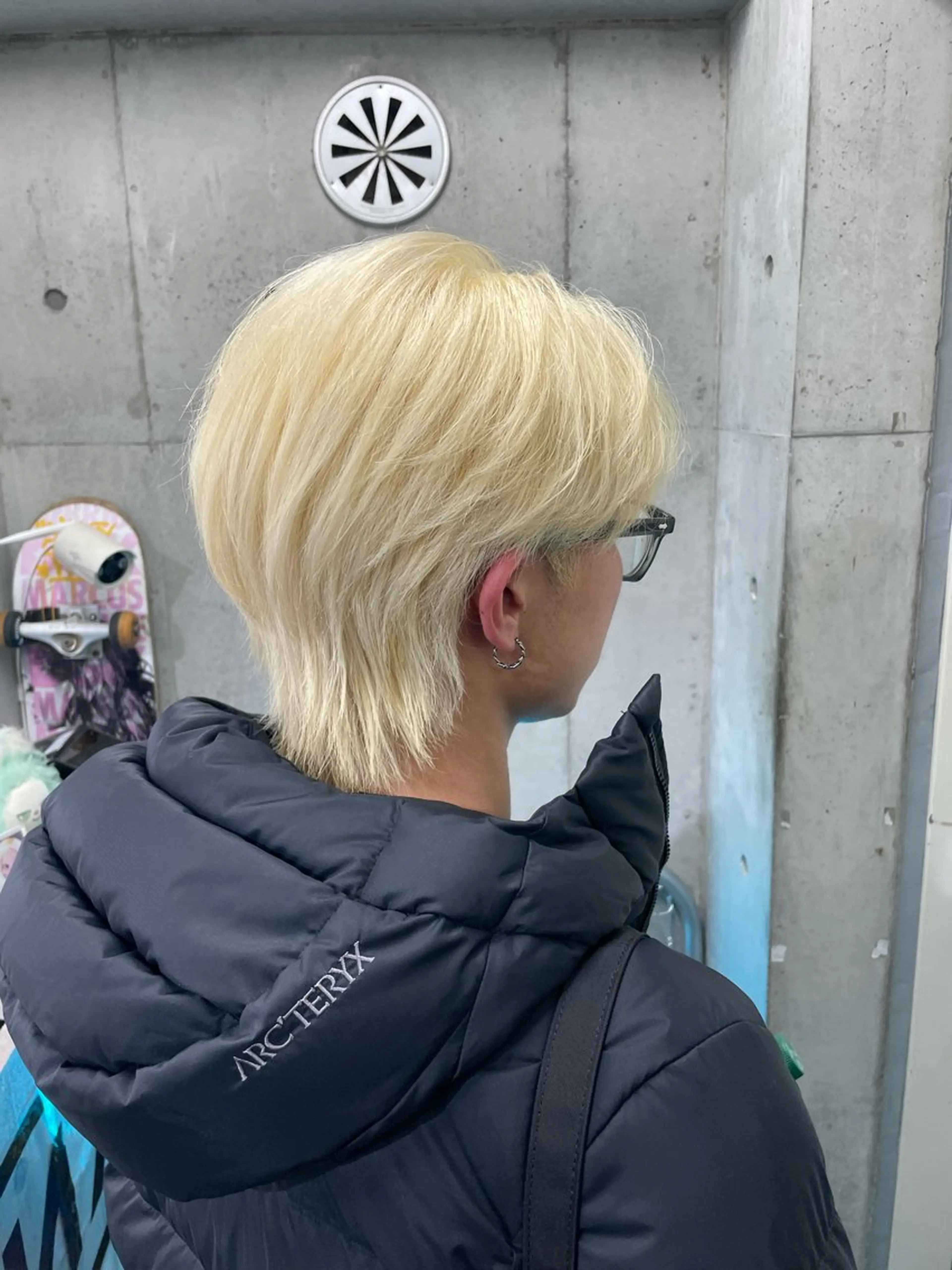 ショート カラー 🌟ブリーチ/ボブ/ レイヤー渋谷☀️のヘアスタイル