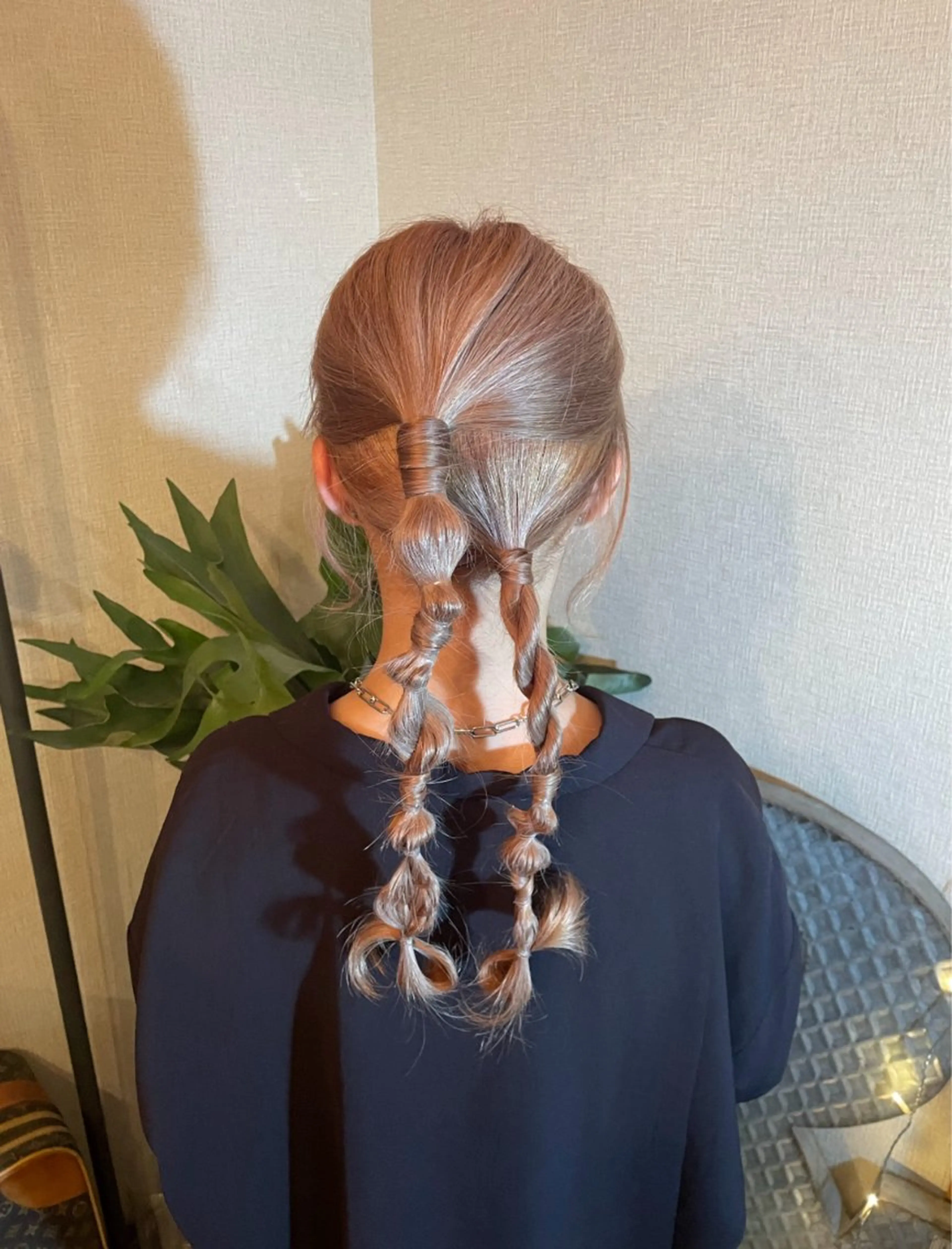 ヘアアレンジ 垢抜け小顔レイヤー オリーブ/スミレのヘアスタイル