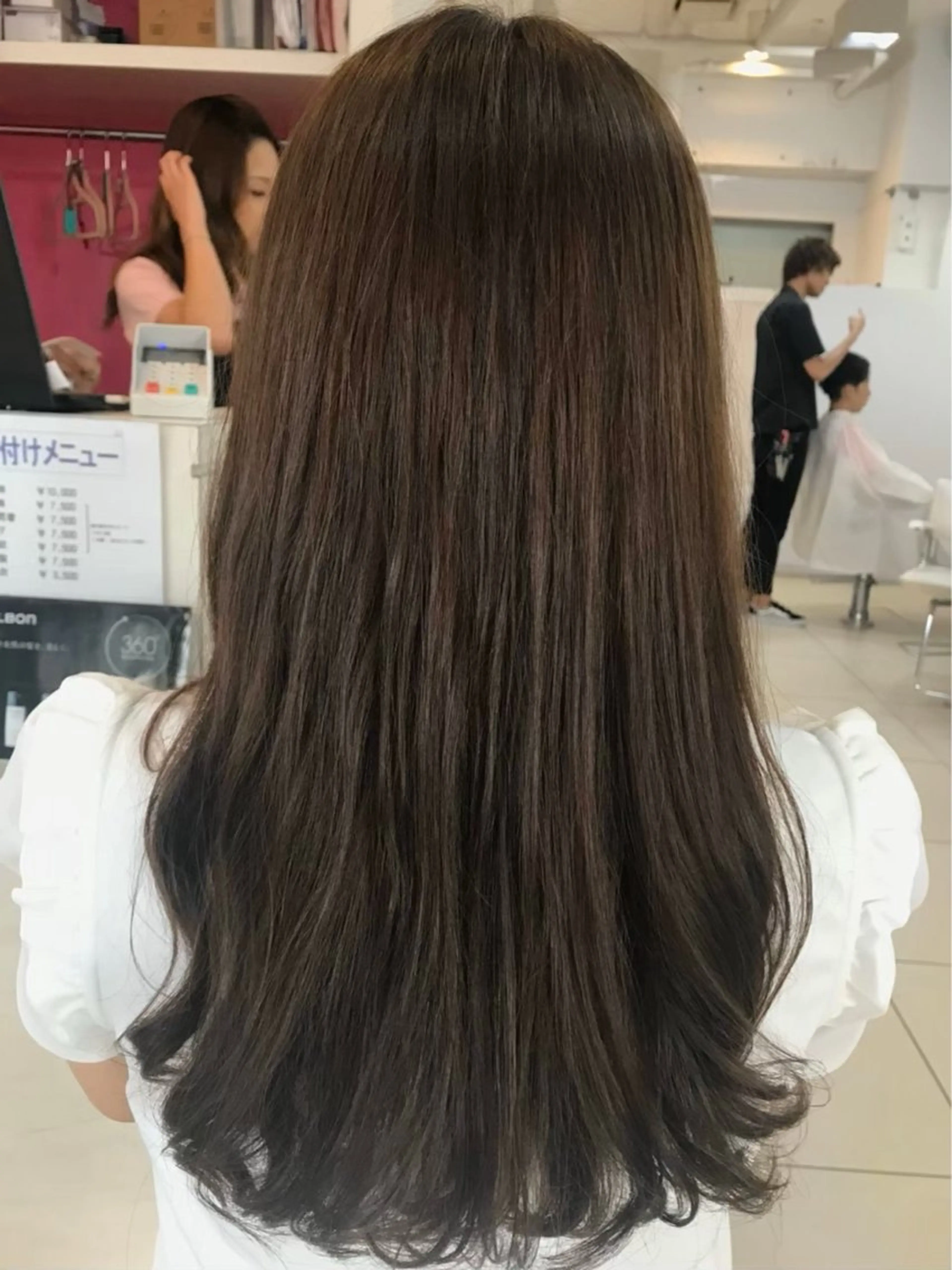 ロング [髪質改善カラー] 佐藤唯花🦋のヘアスタイル