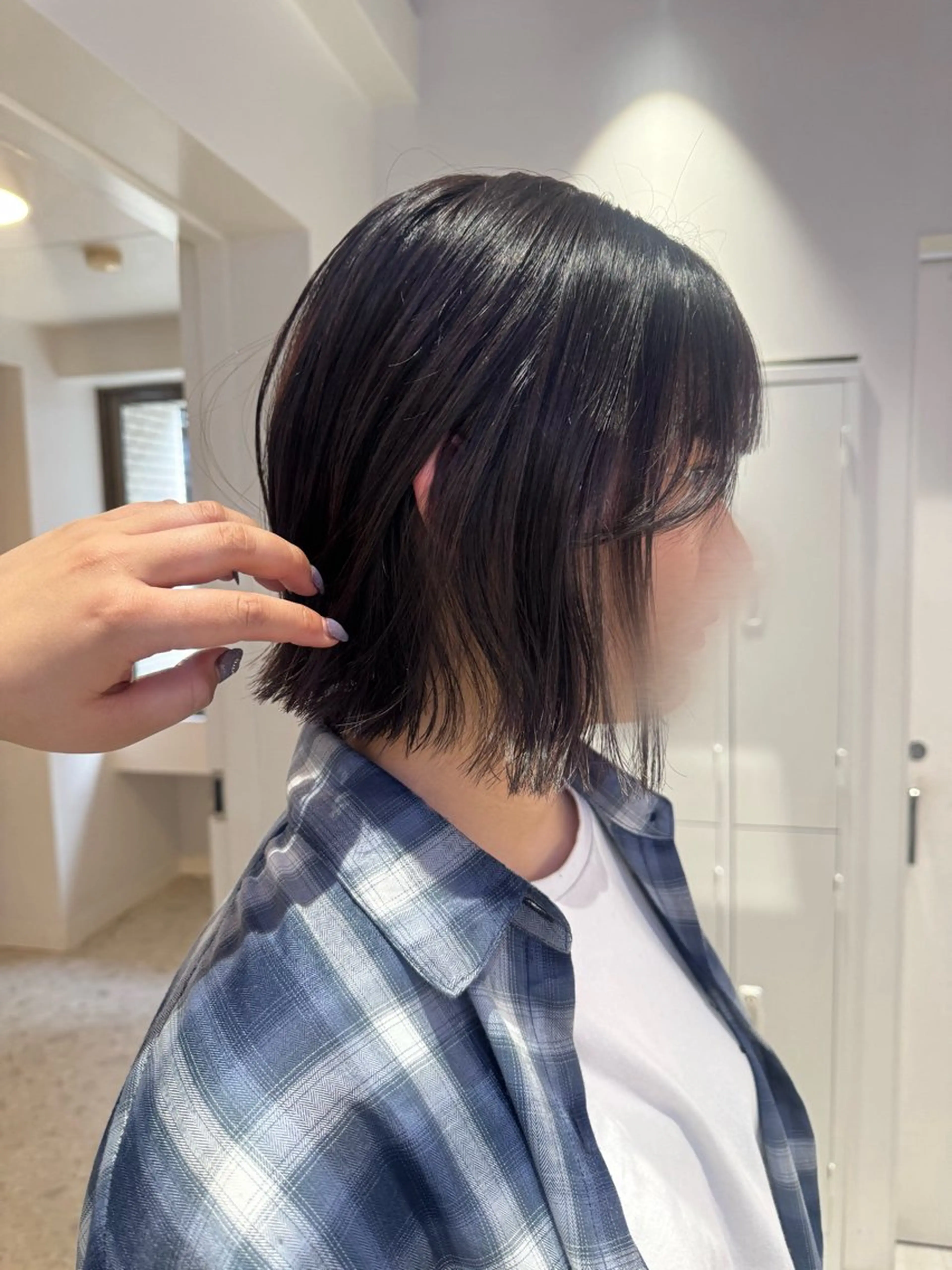 カラー 透明感カラー Ami/艶カラー/ レイヤー/ハイトーンのヘアスタイル