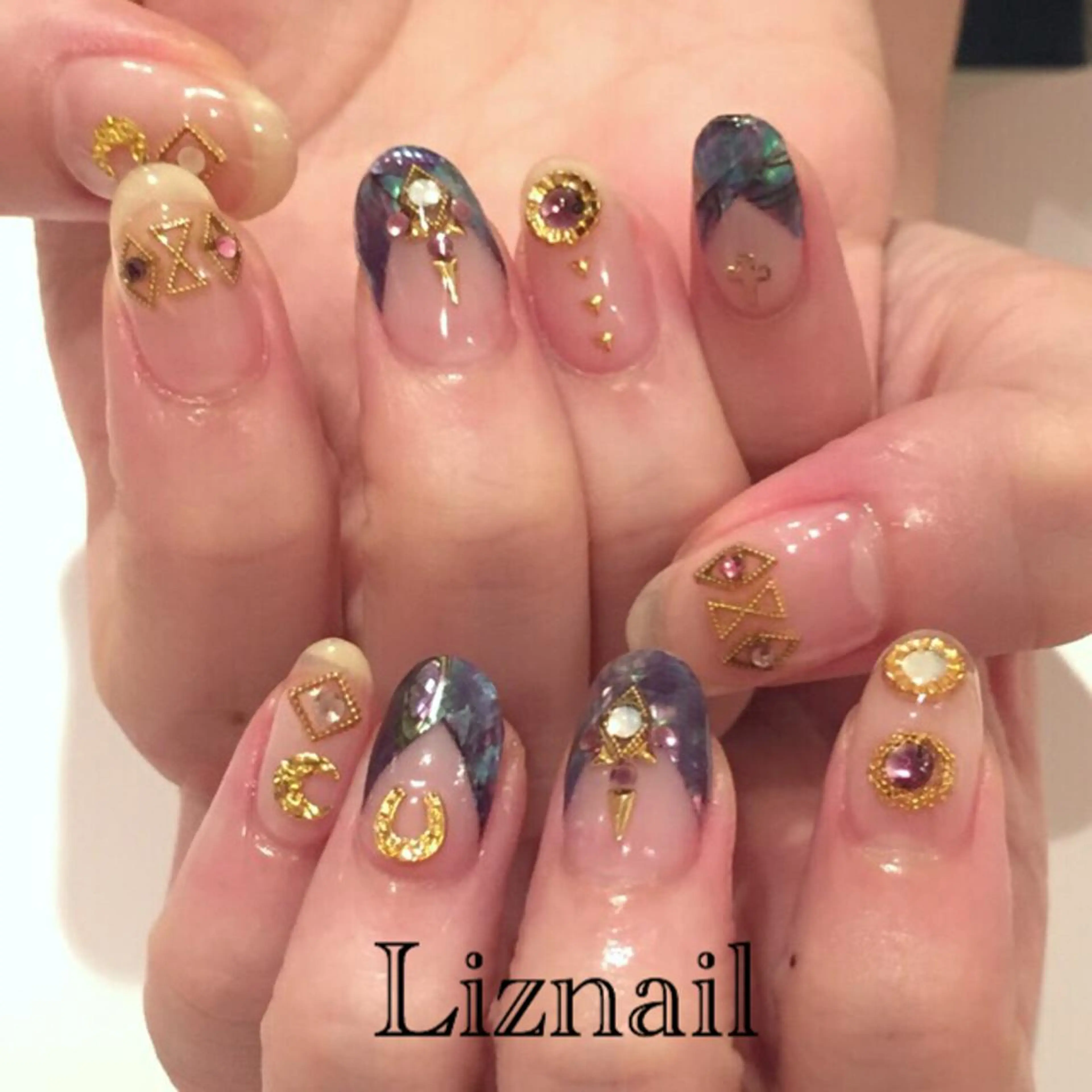 ネイル Rawr / saoriのネイルデザイン