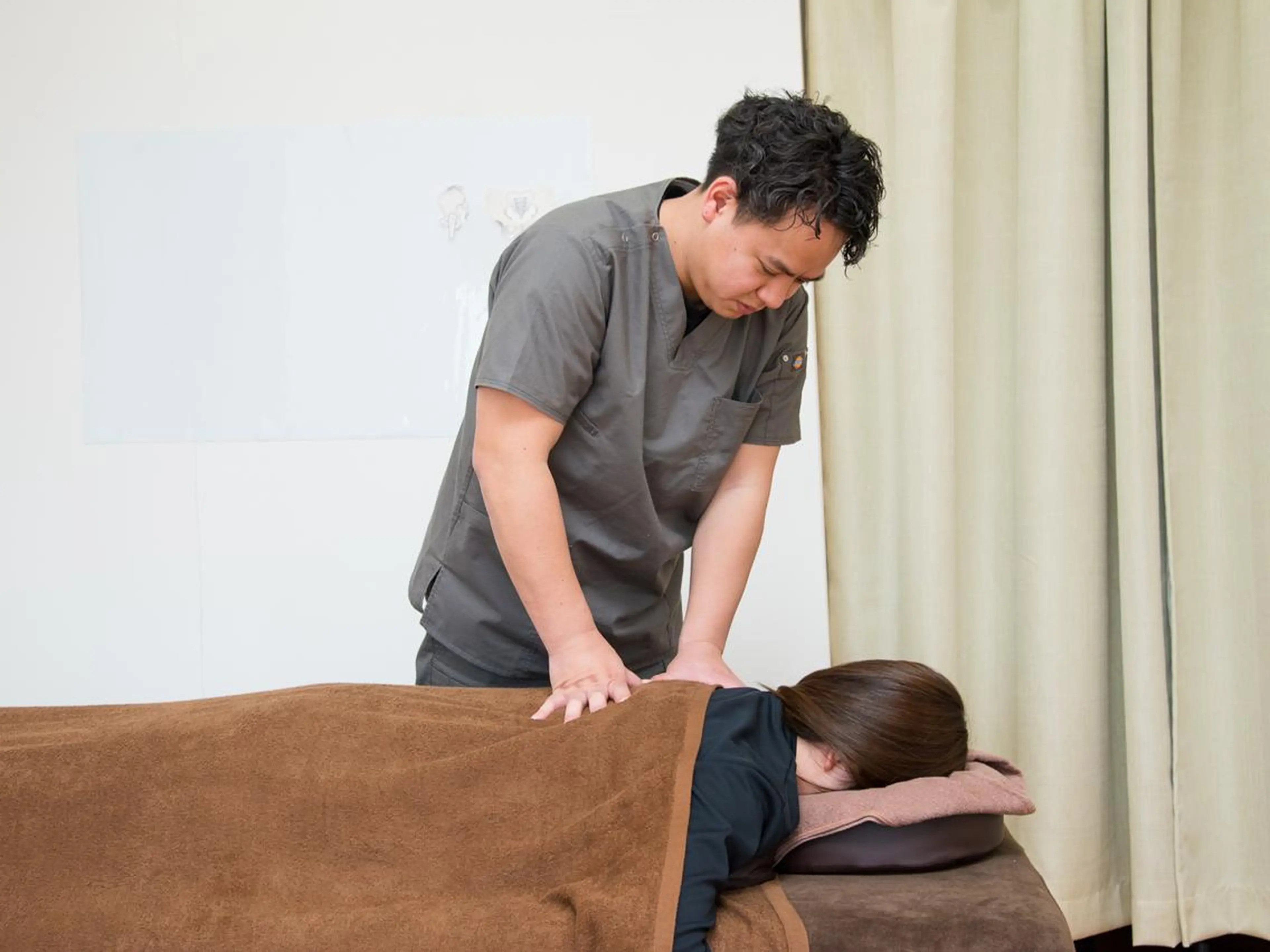 日々の疲れに癒しを🌱腰痛＋下半身むくみ改善💫 60分の写真